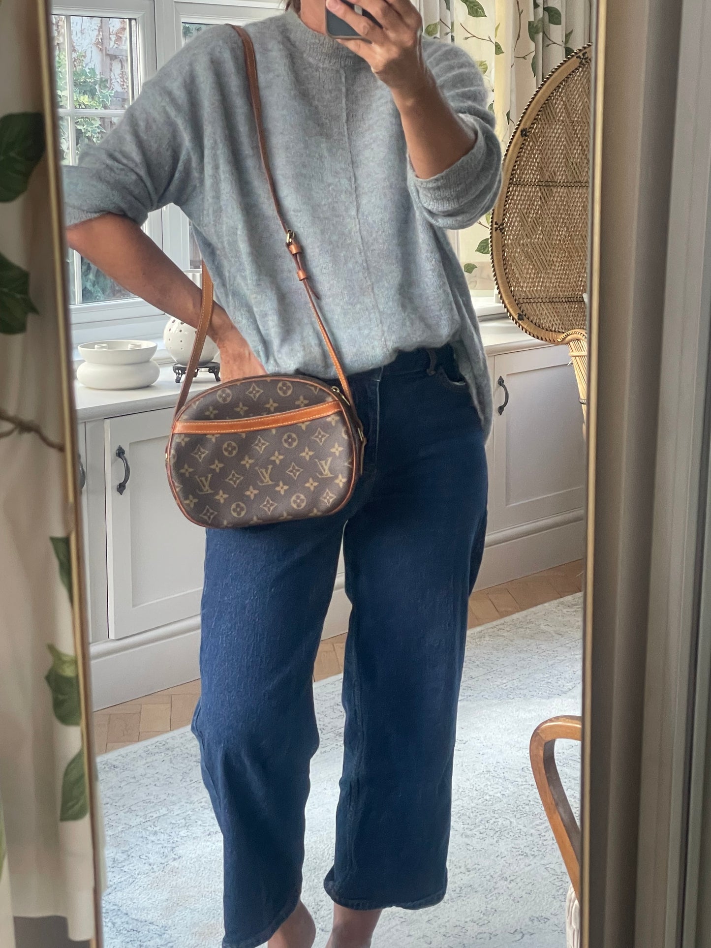 Preloved Louis Vuitton Blois Camera Bag