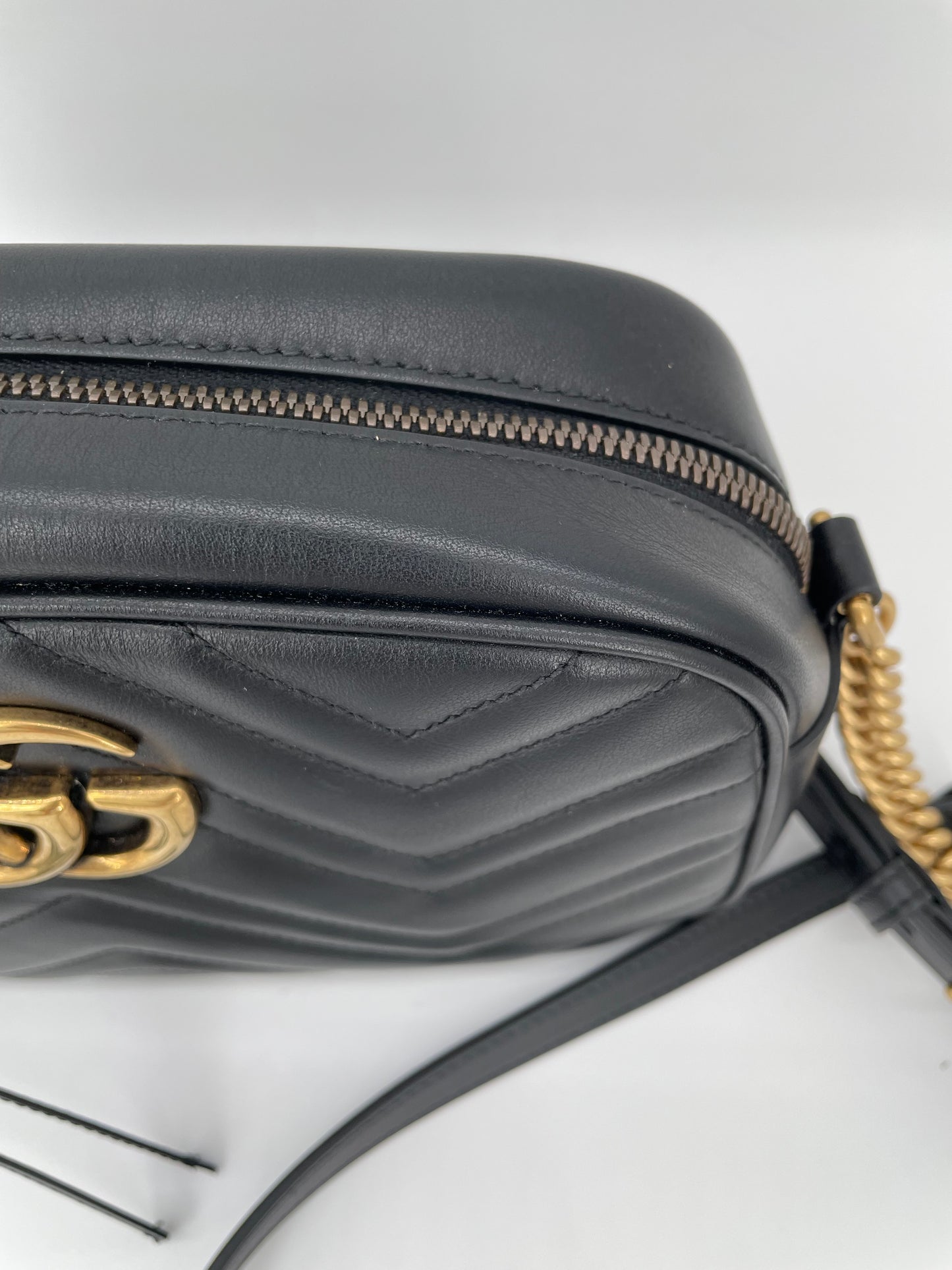 Preloved Gucci Marmont Shoulder Bag, Small