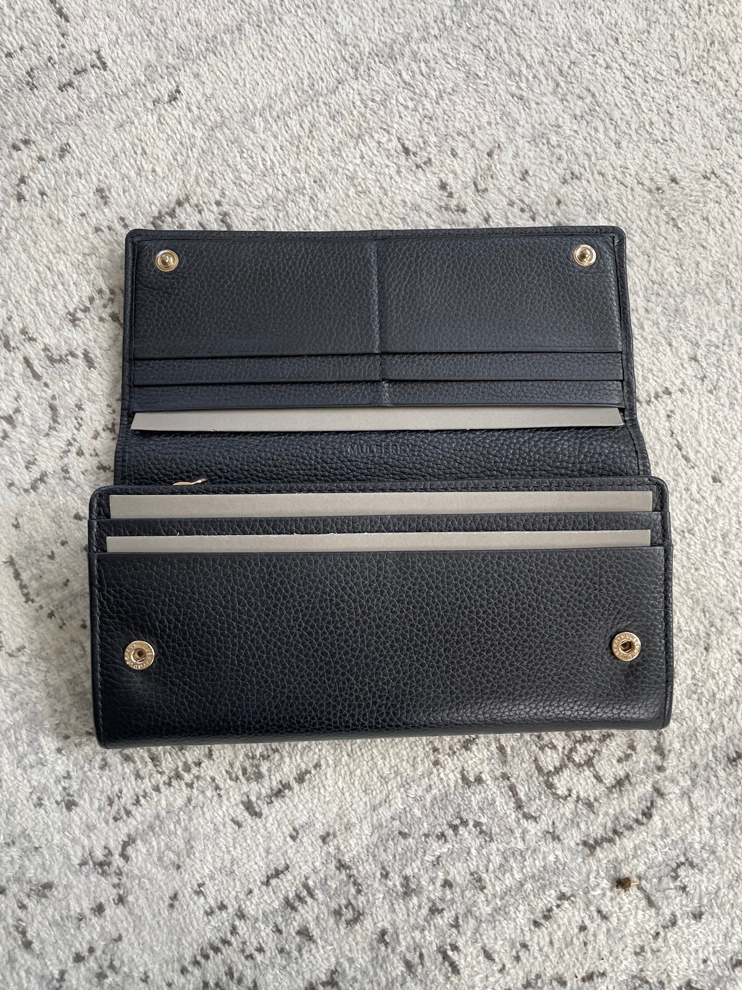 Preloved Mulberry Continental Tree Classic Grain Wallet