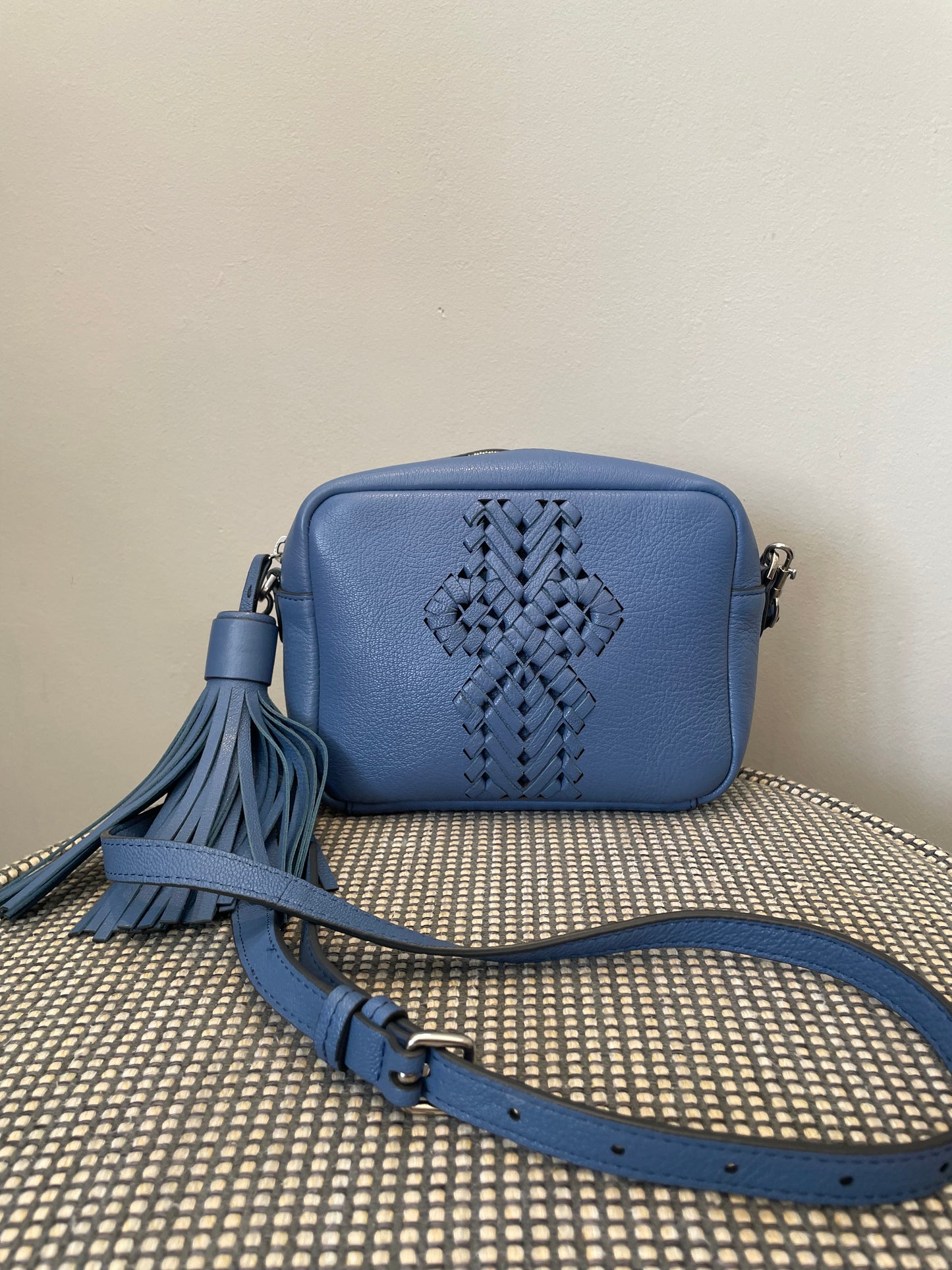 Preloved Anya Hindmarch Neeson Bow Crossbody Bag
