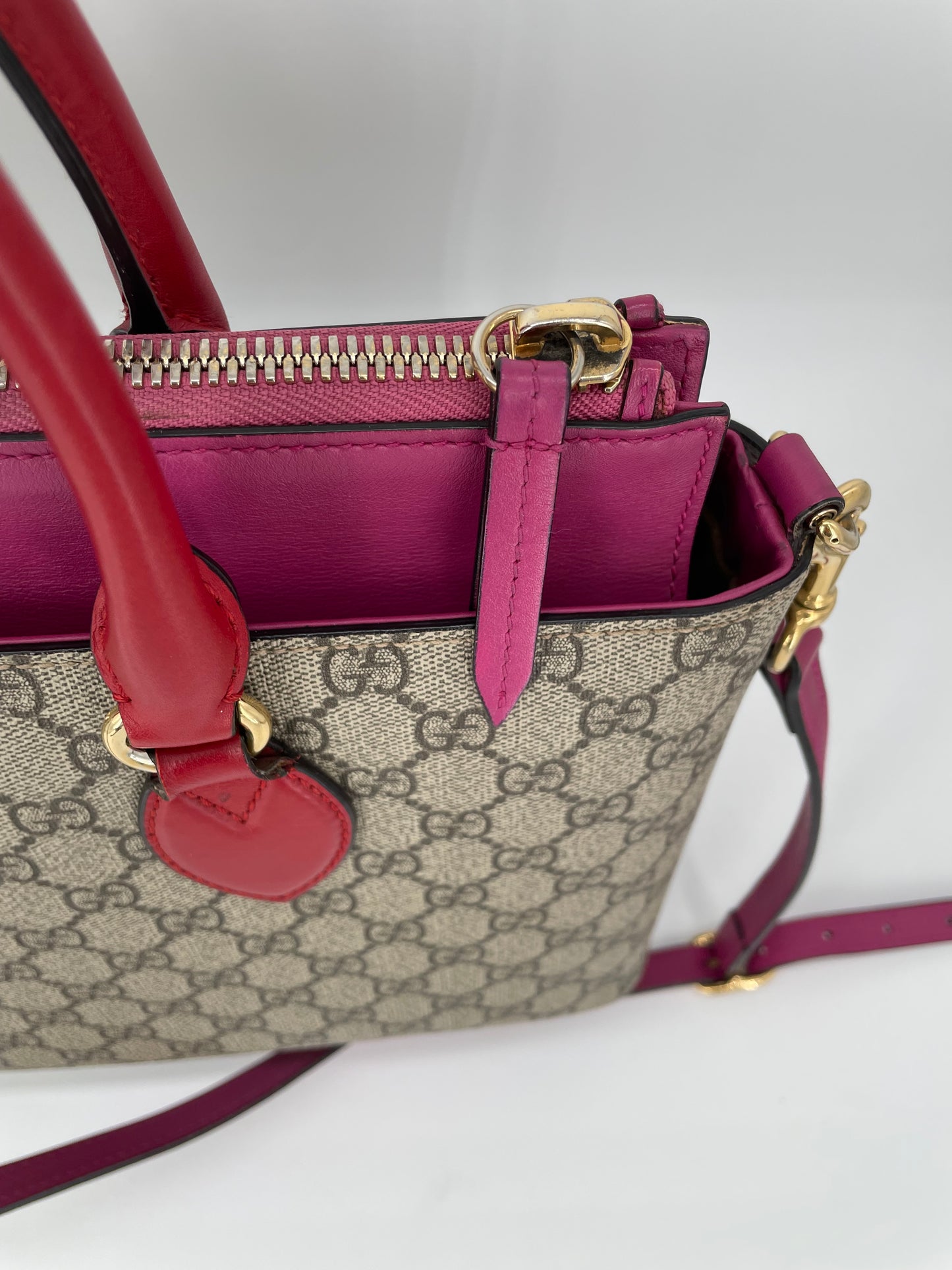 Preloved Gucci Supreme Monogram Tote Bag