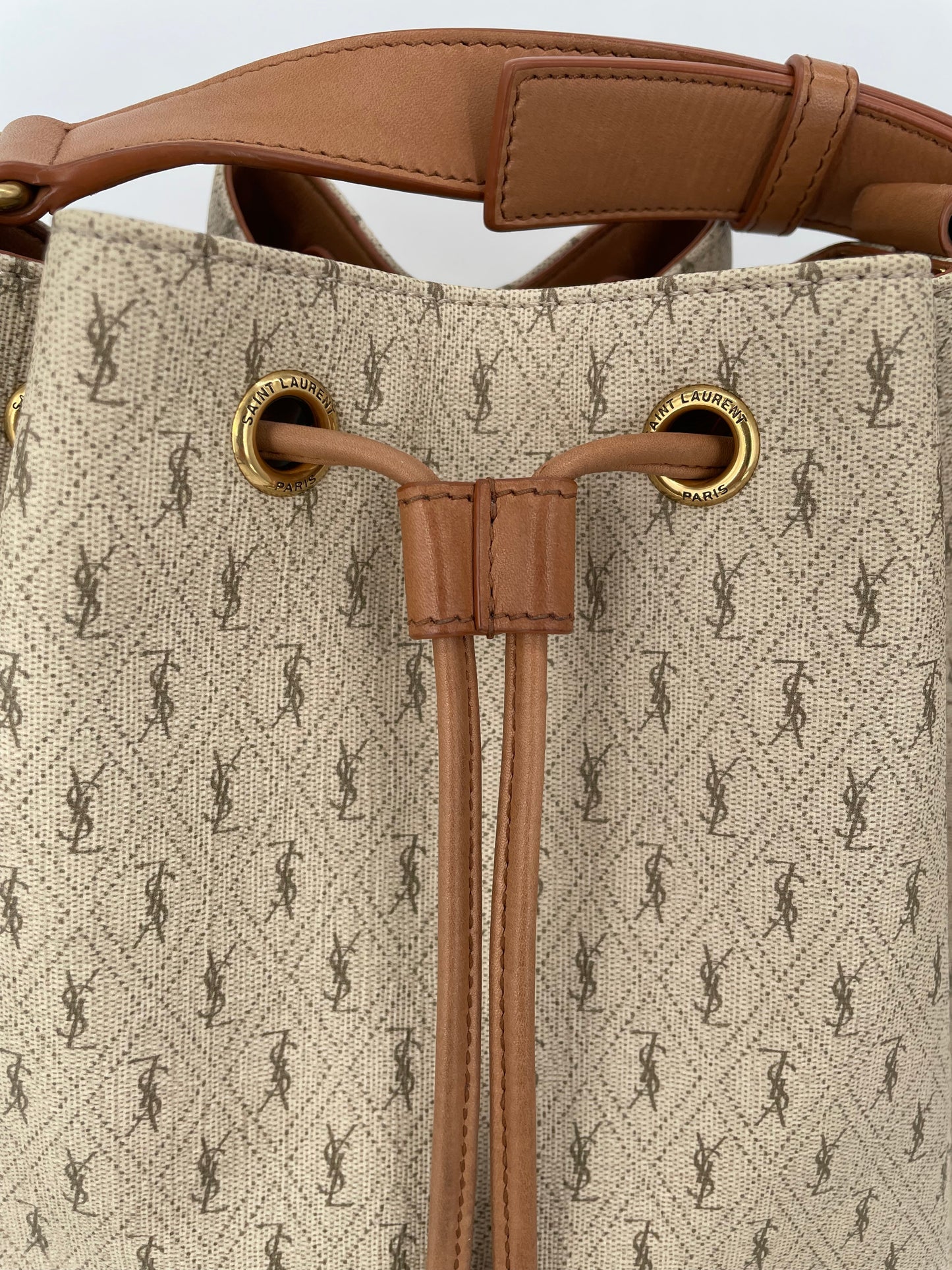 Preloved Saint Laurent Le Monogramme Bucket Bag