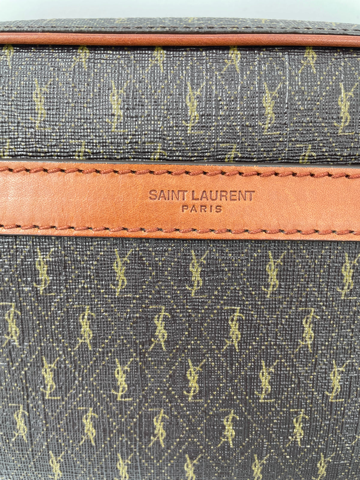 Preloved Saint Laurent Le Monogramme Camera Bag