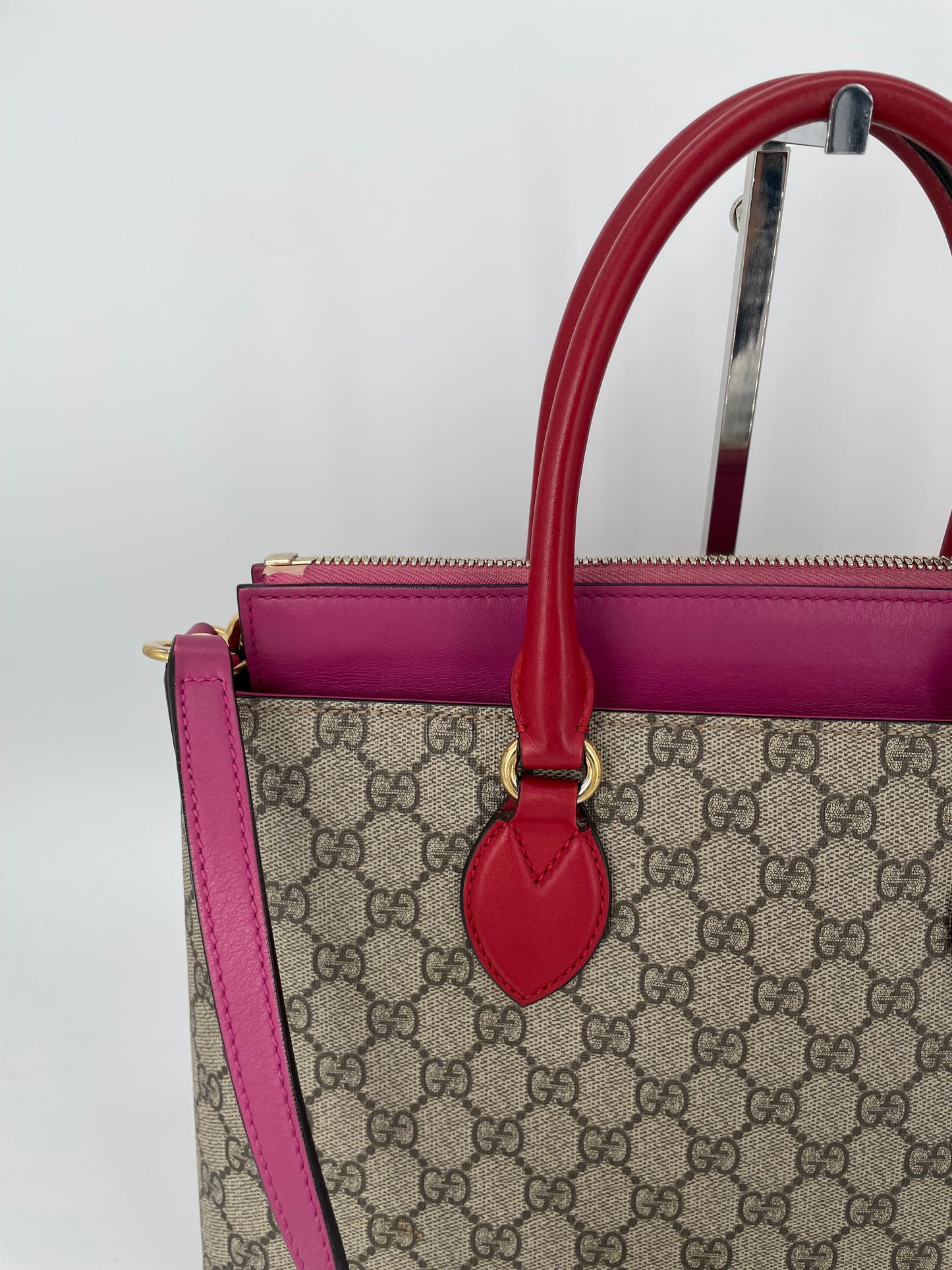 Preloved Gucci Supreme Monogram Tote Bag
