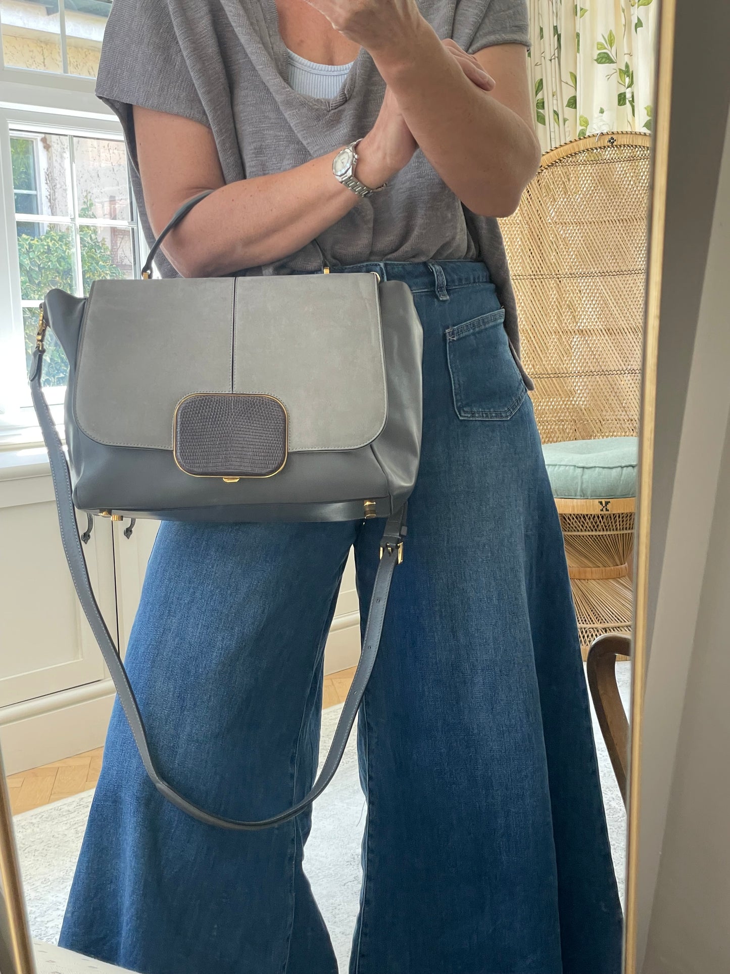 Preloved Tod’s Two Way Wave Bag, Large