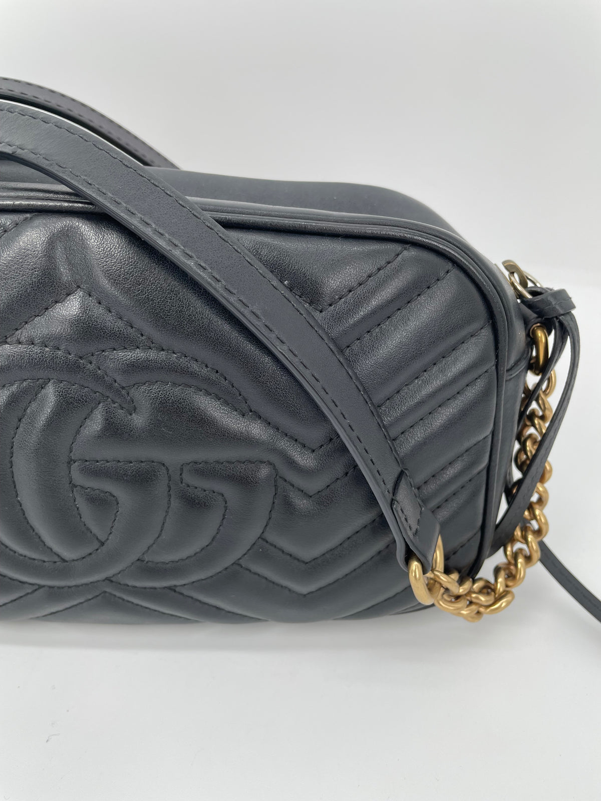 Preloved Gucci Marmont Shoulder Bag, Small