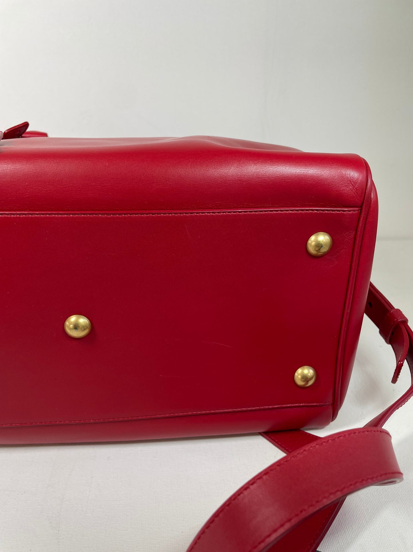Preloved Saint Laurent Duffle 6 Bag