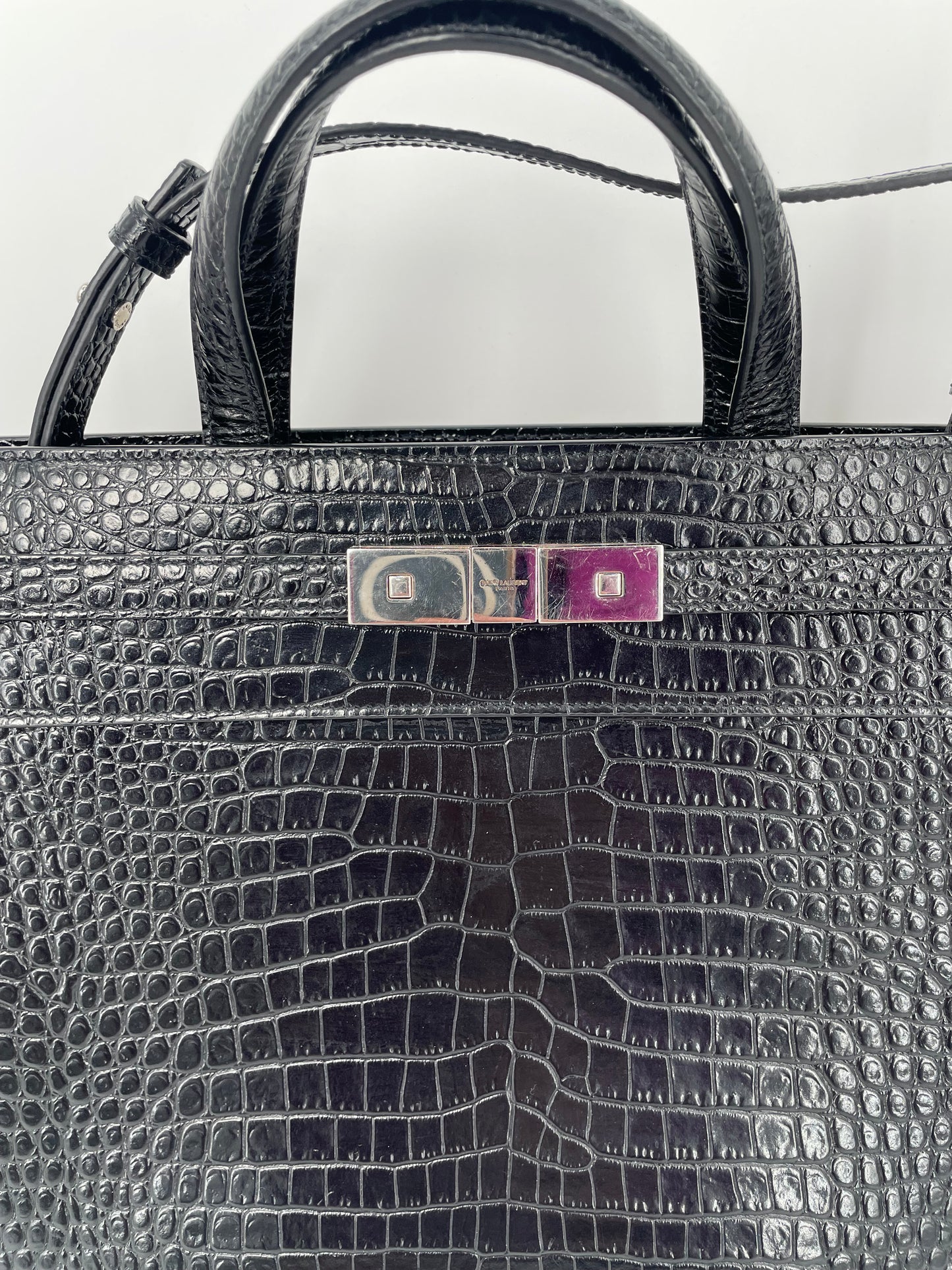 Preloved Saint Laurent Manhattan Tote Bag with Long Strap