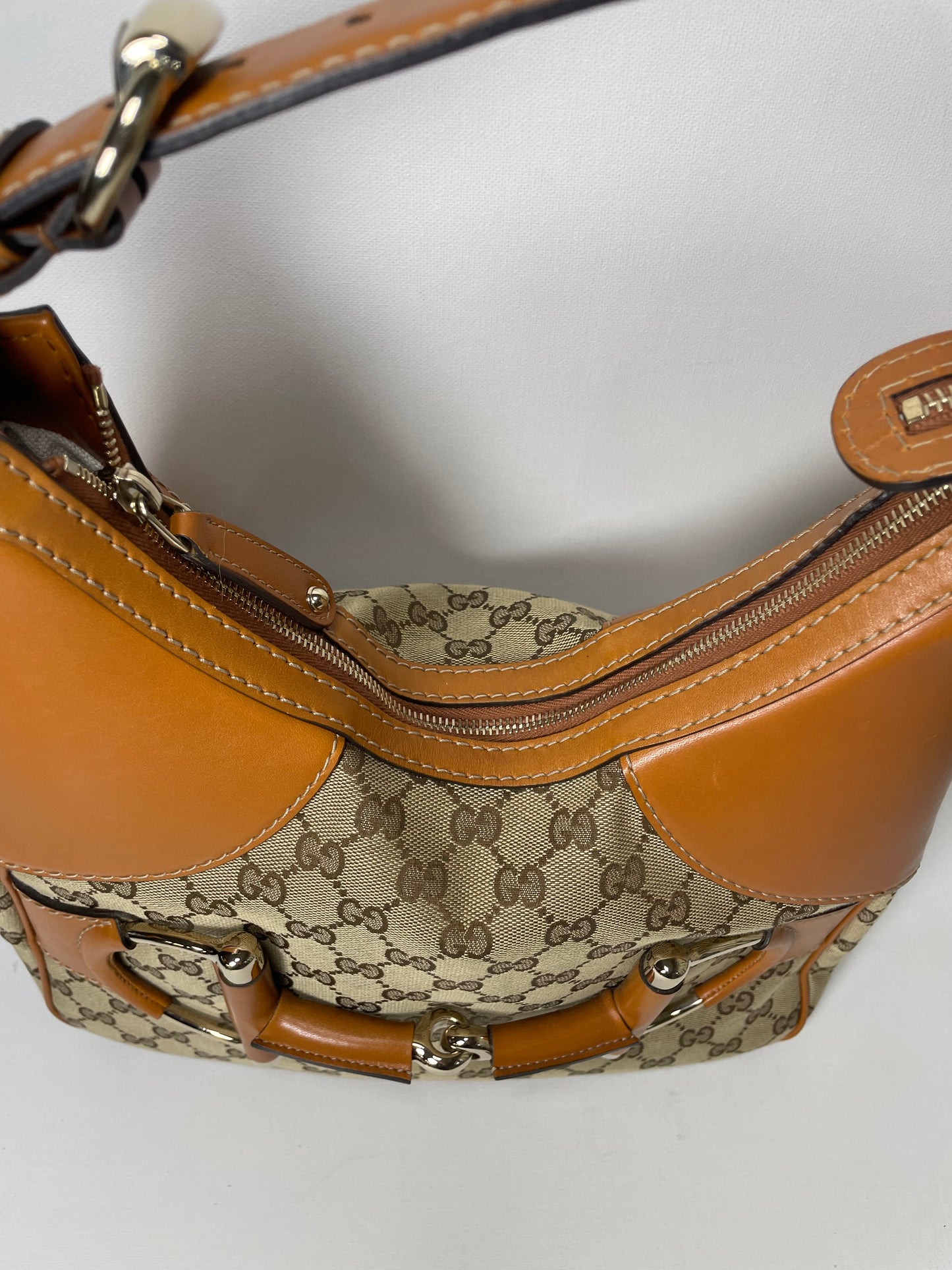 Preloved Gucci GG Heritage Horsebit Hobo Bag