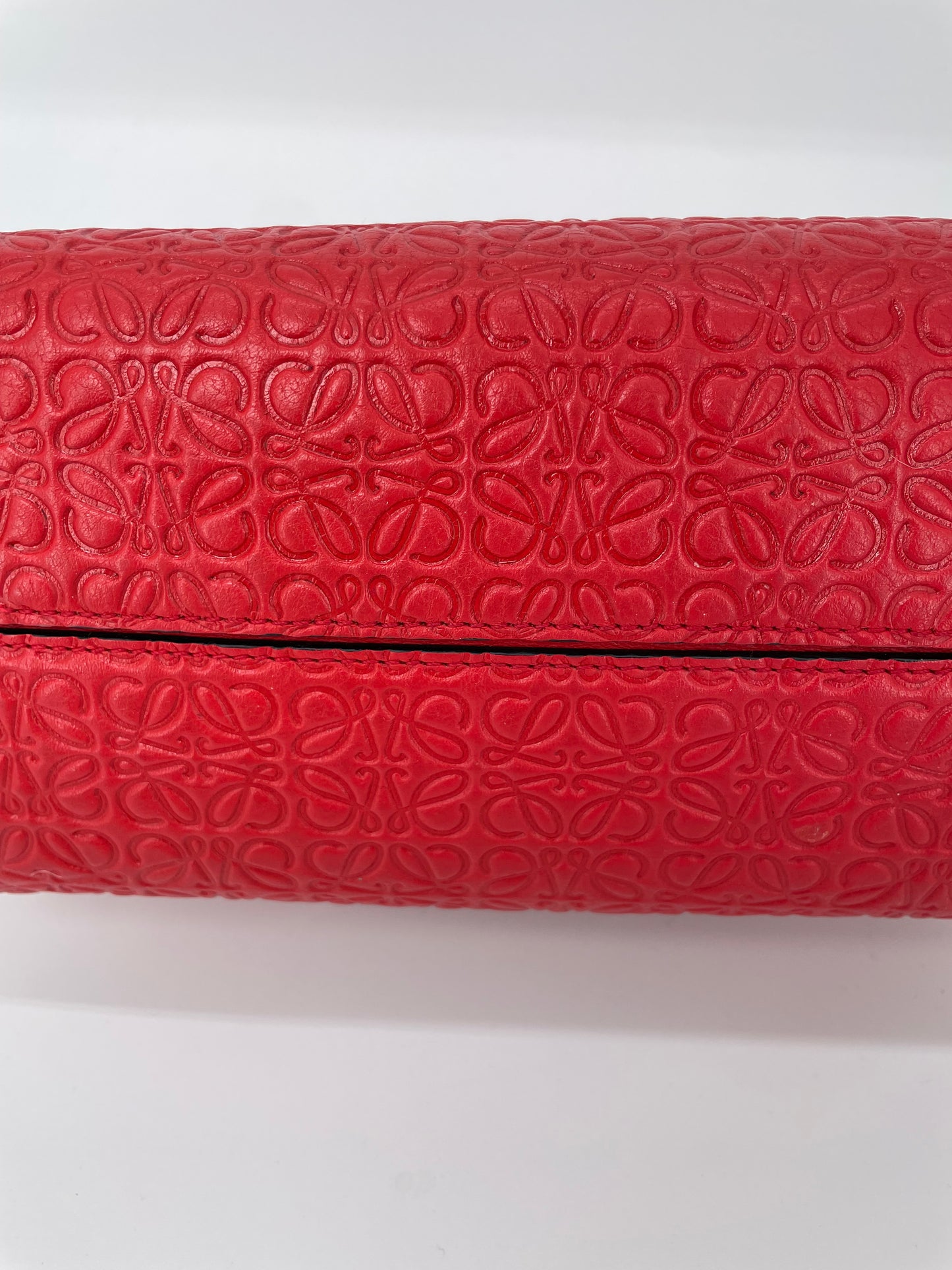 Preloved Loewe Avenue Embossed Shoulder Bag