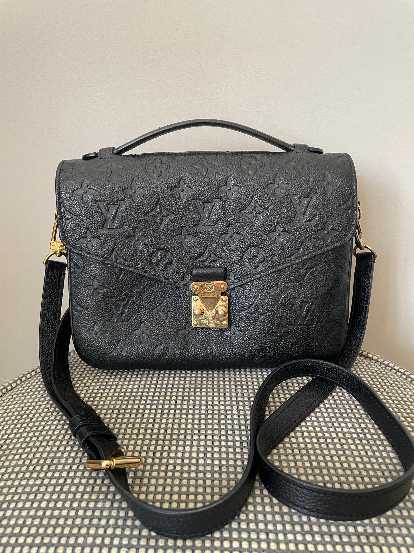 Preloved Louis Vuitton Empreinte Metis Crossbody Bag