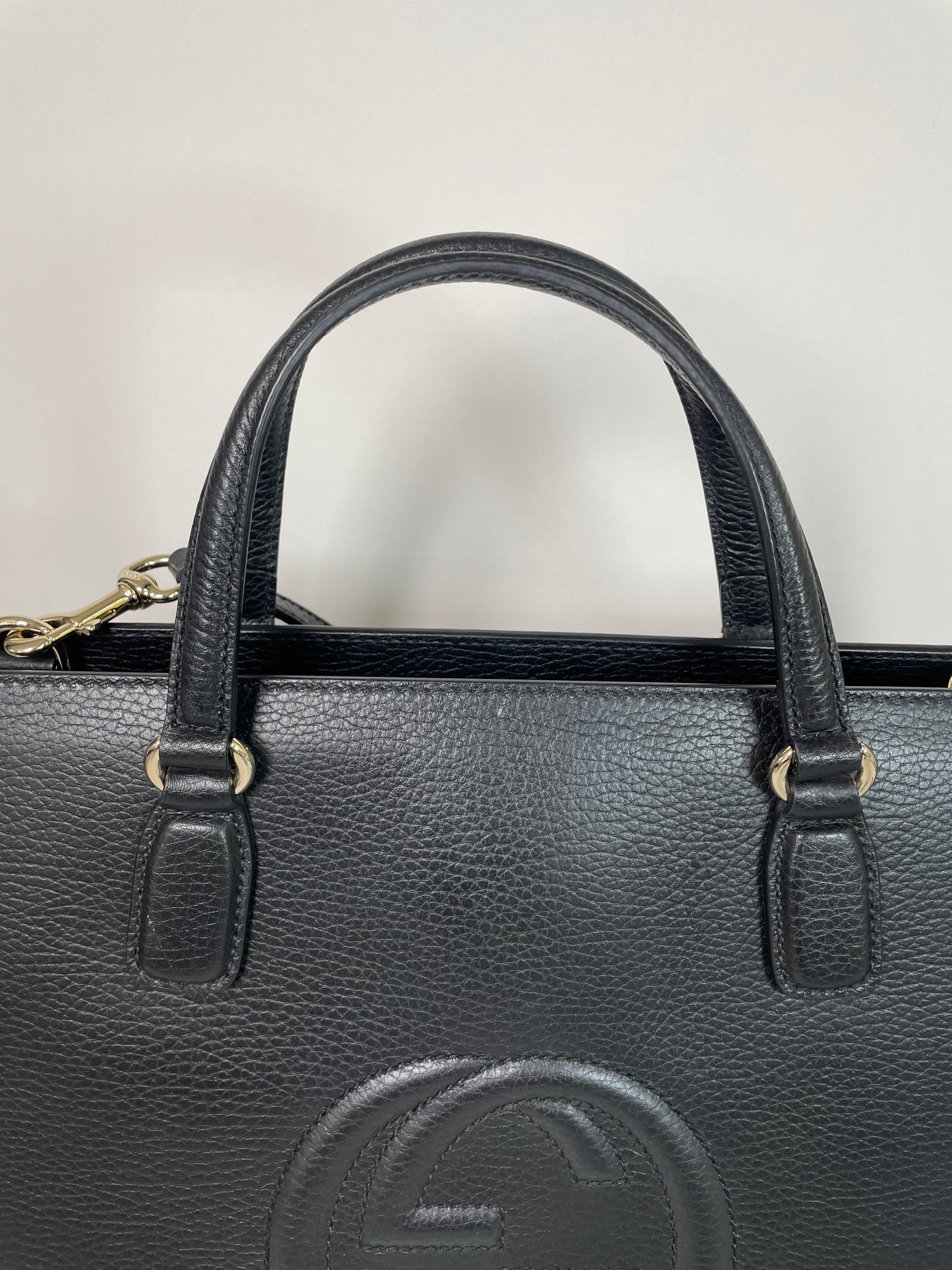 Preloved Gucci Dollar Soho Two Way Top Handle Bag