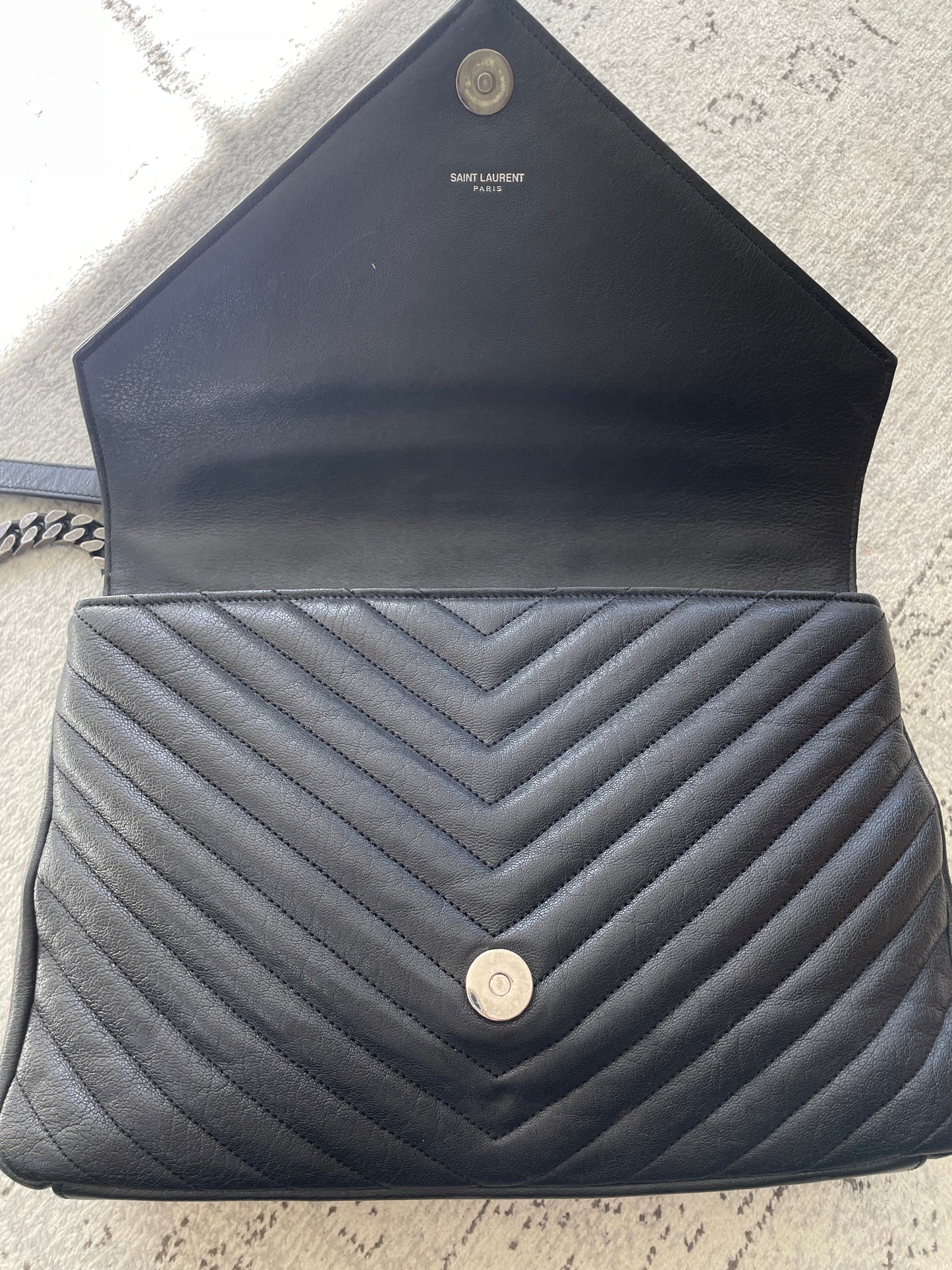 Preloved Saint Laurent Matelasse Chevron Monogram College Bag, Large