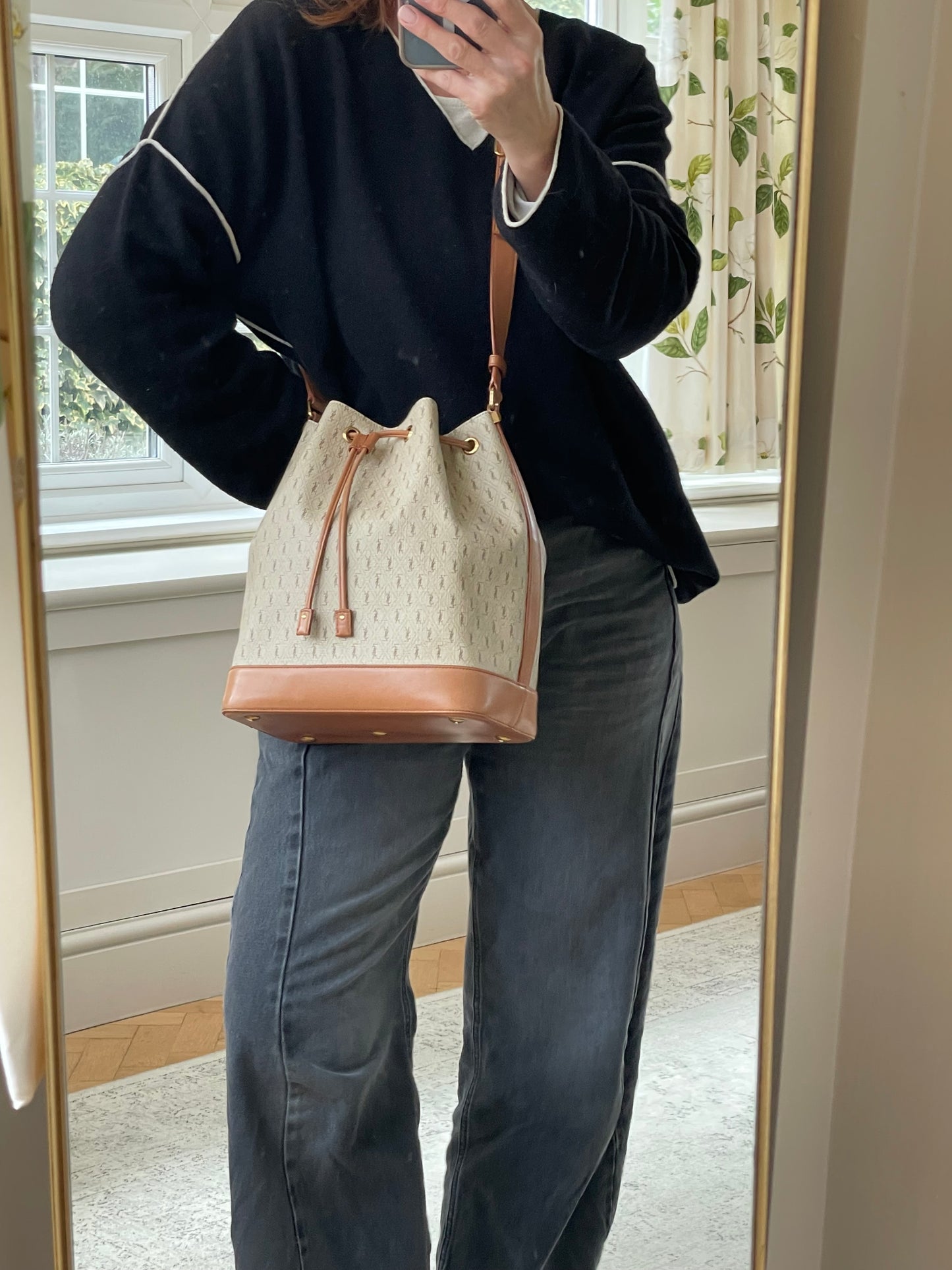 Preloved Saint Laurent Le Monogramme Bucket Bag