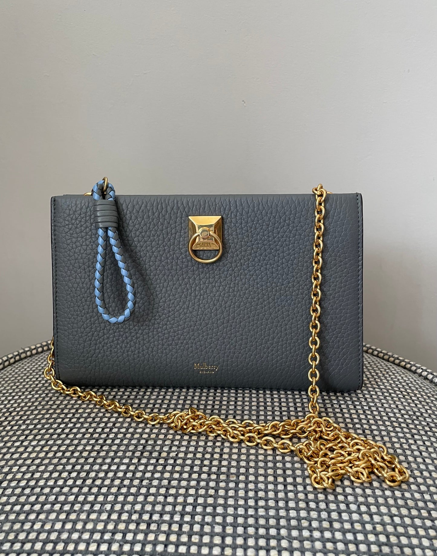 Preloved Mulberry Iris Wallet On Chain