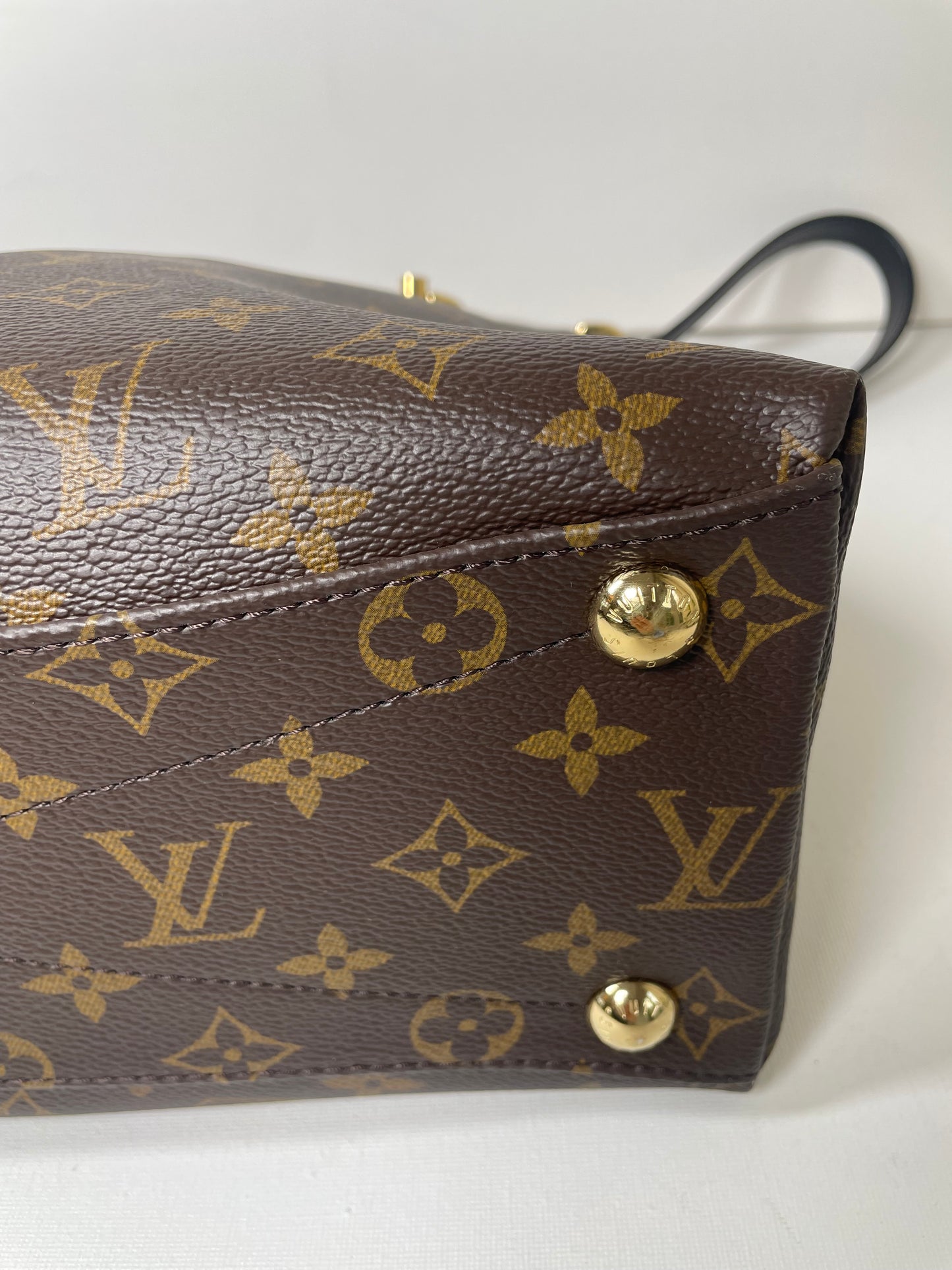 Preloved Louis Vuitton V Tote Bag with Long Strap, MM