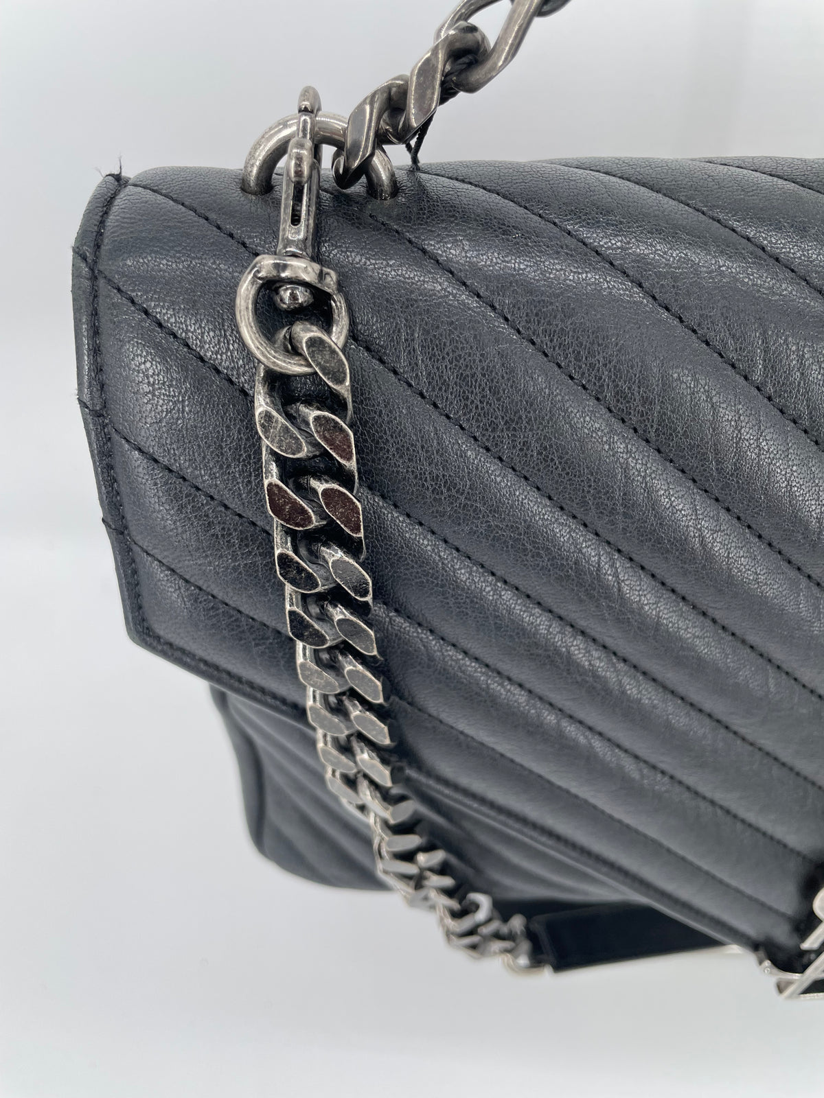 Preloved Saint Laurent Matelasse Chevron Monogram College Bag, Large