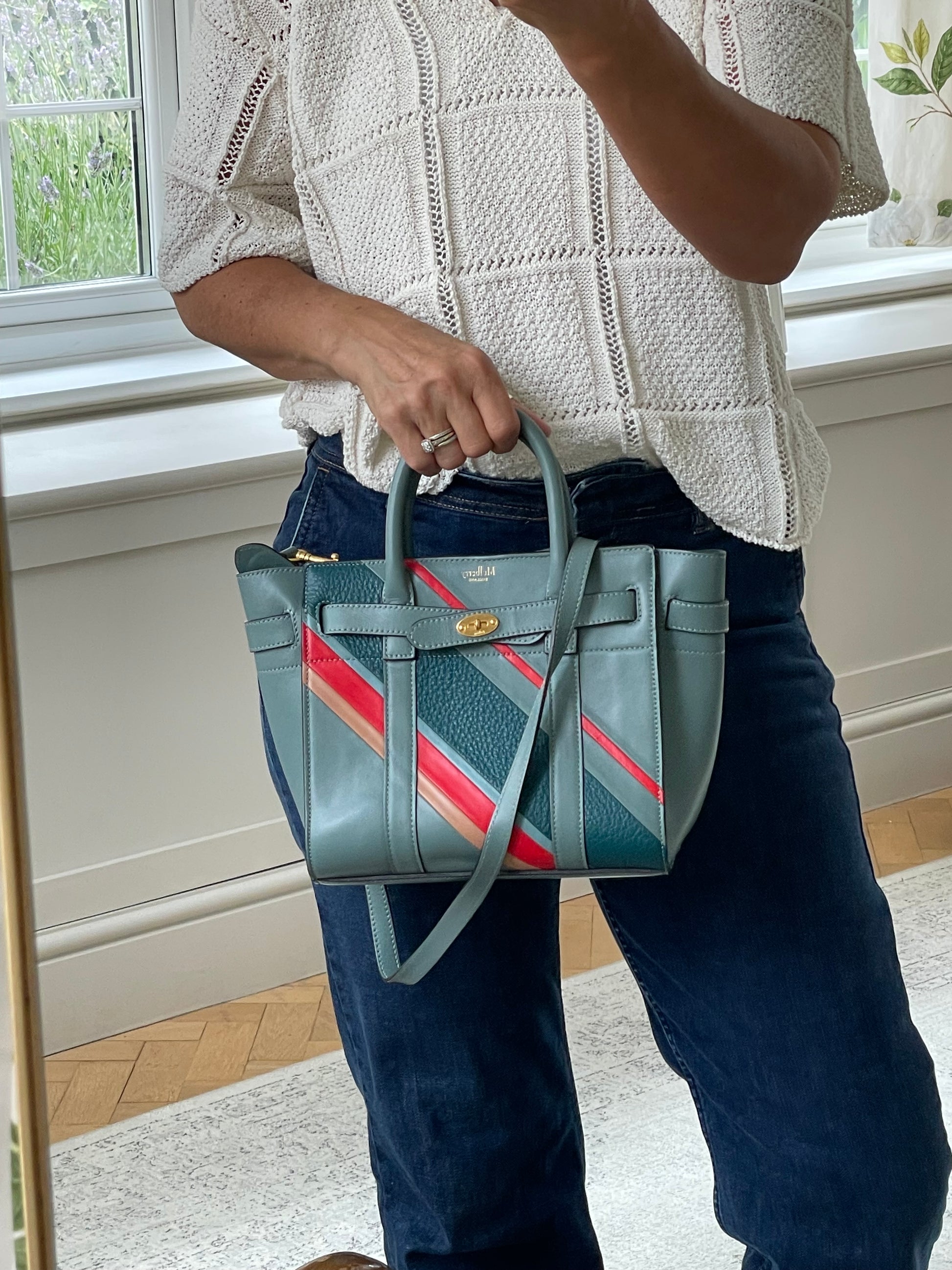 Preloved Mulberry Zipped Bayswater Crossbody Tote, Mini – Carry Kind