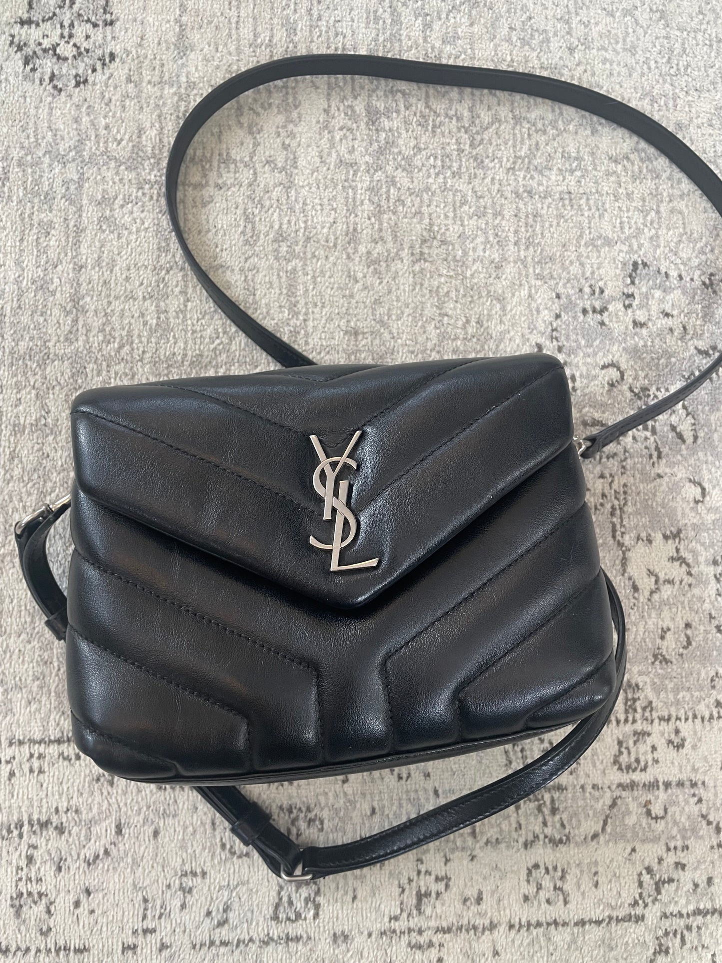 Preloved Saint Laurent Loulou Shoulder Bag, Toy