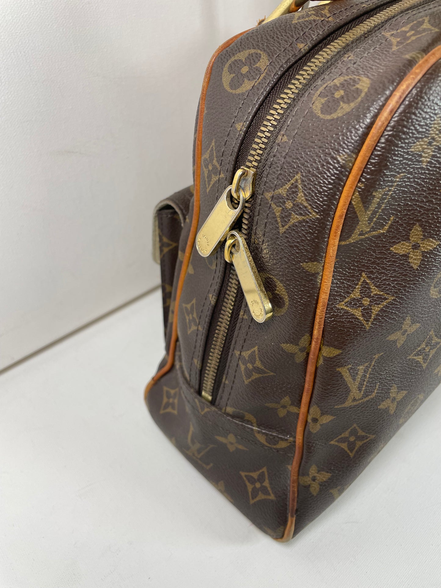 Preloved Louis Vuitton Manhattan Tote Bag, GM