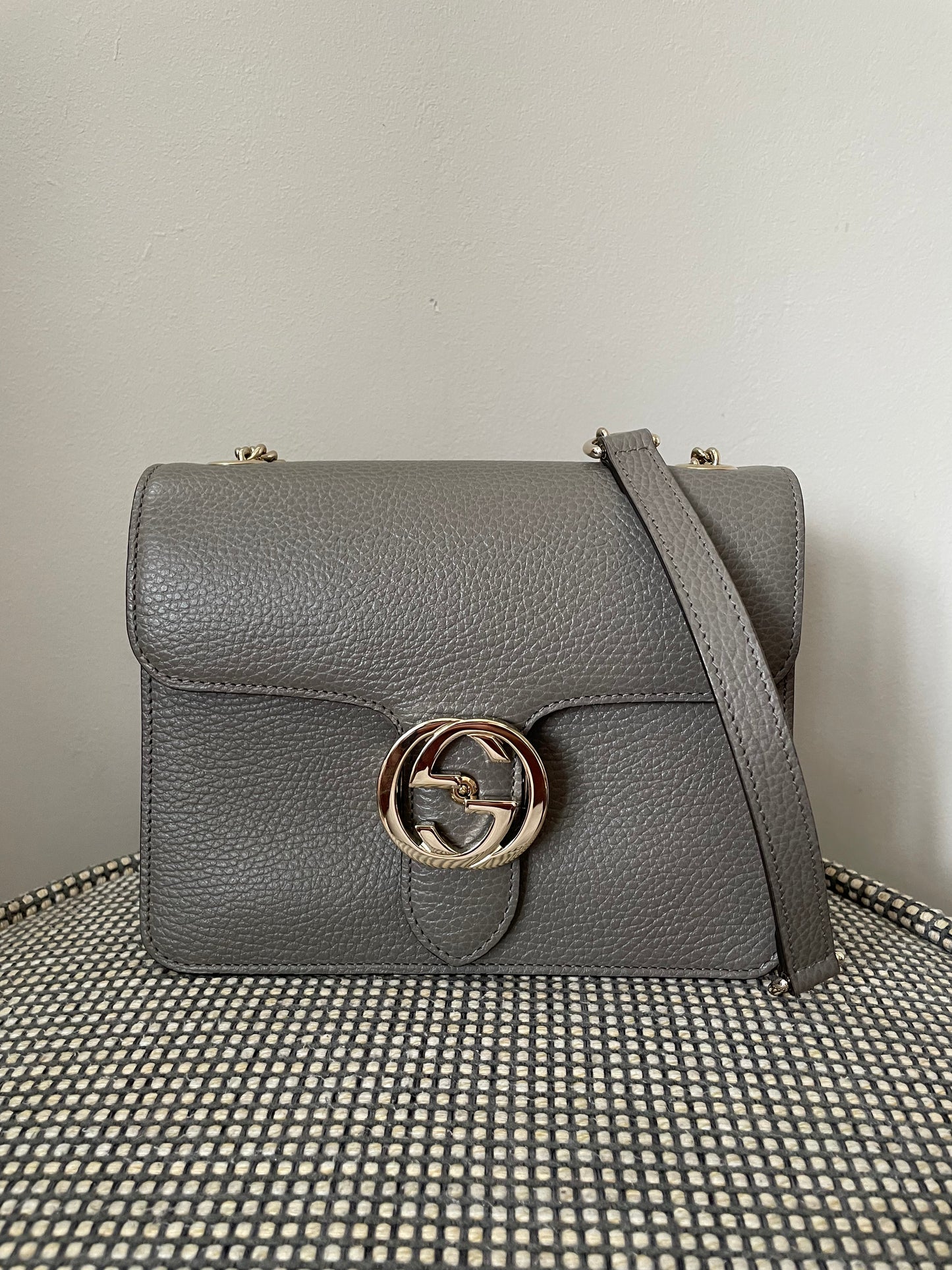 Preloved Gucci Interlocking Shoulder Bag