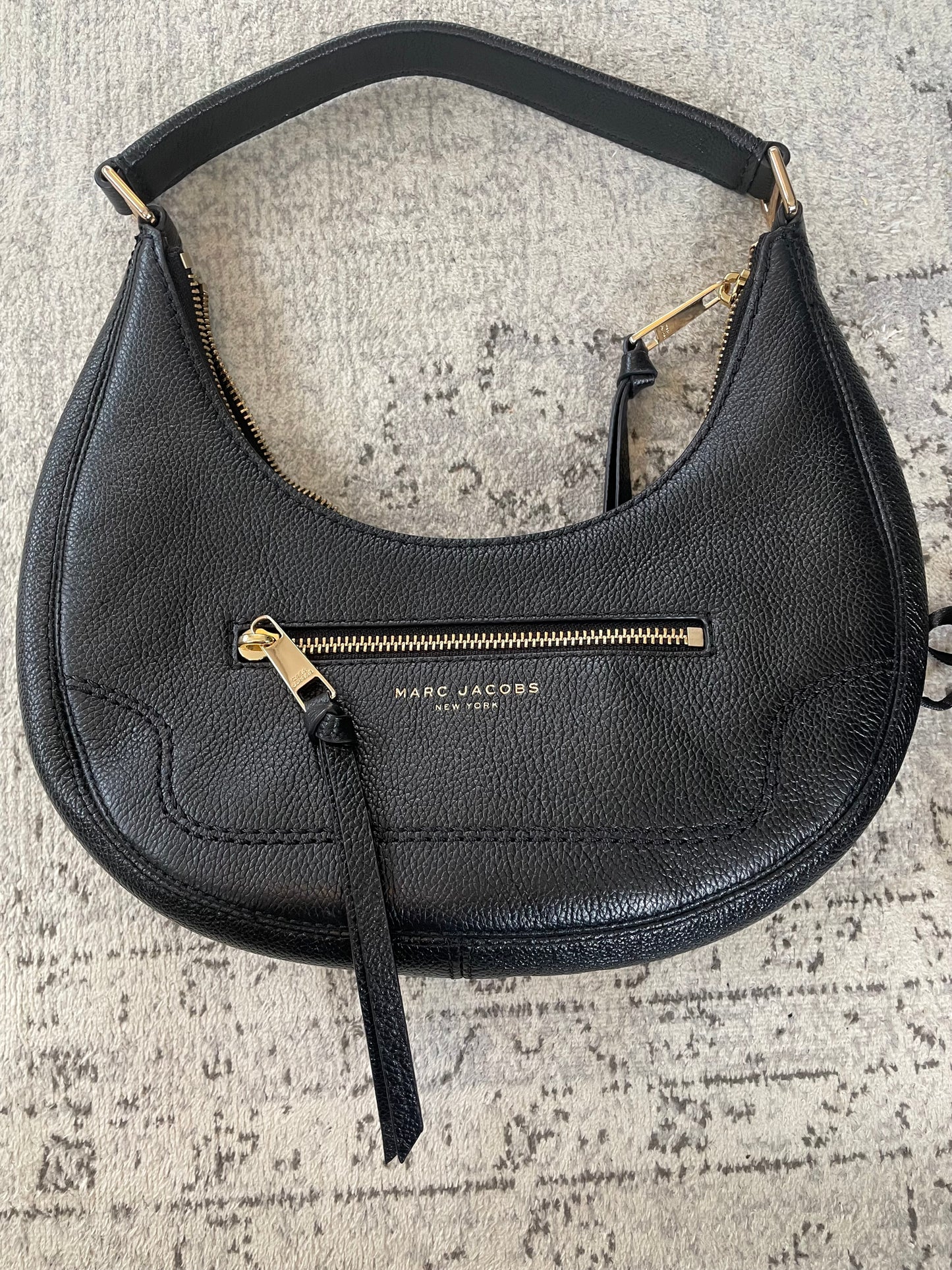 Preloved Marc Jacobs Crescent Shoulder Bag