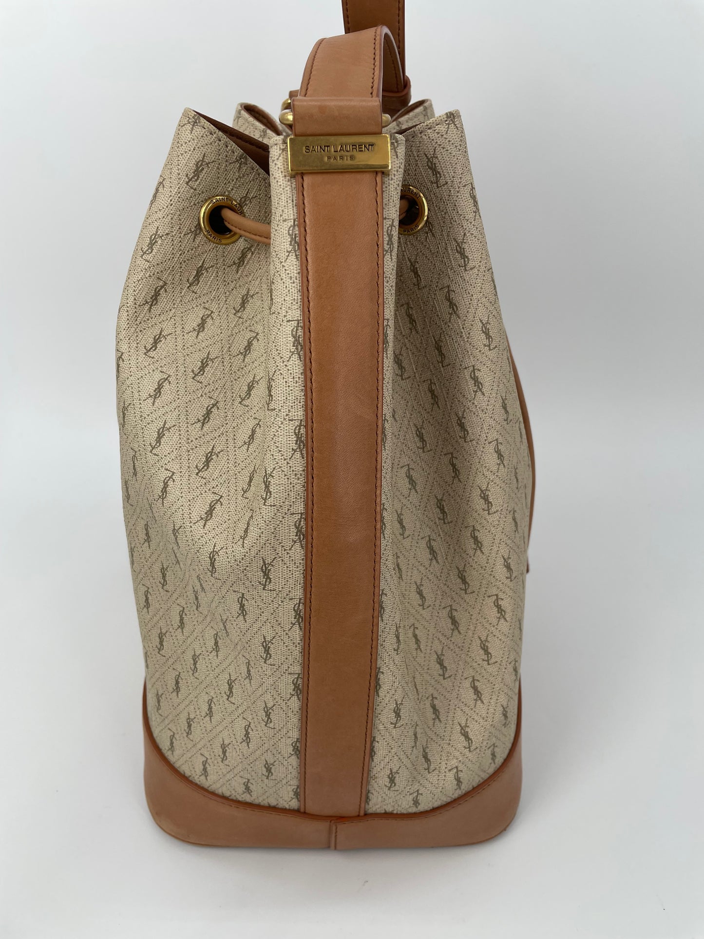 Preloved Saint Laurent Le Monogramme Bucket Bag