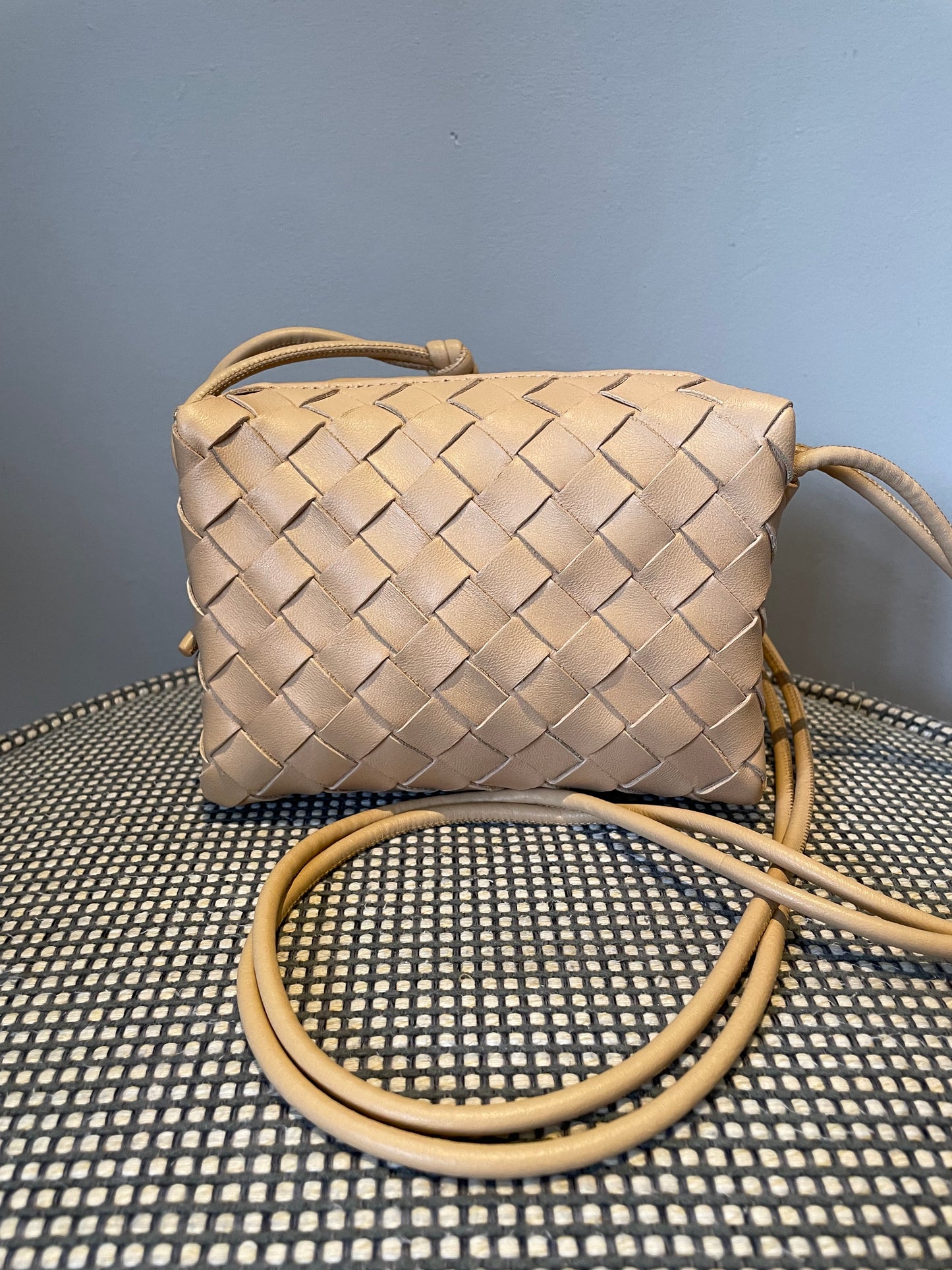 Preloved Bottega Veneta Loop Camera Bag, Mini