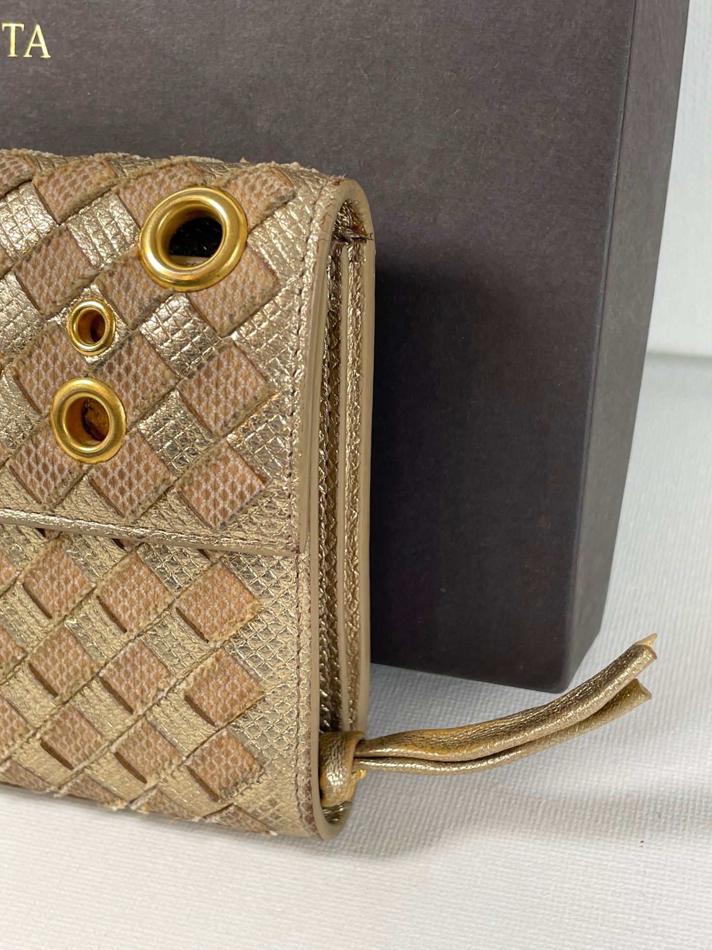 Preloved Bottega Veneta Intrecciato Grommet Continental Wallet