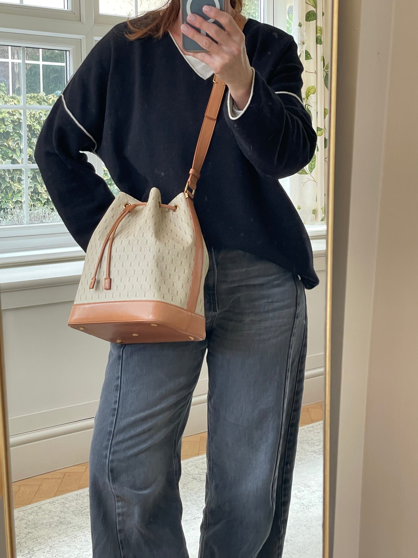 Preloved Saint Laurent Le Monogramme Bucket Bag