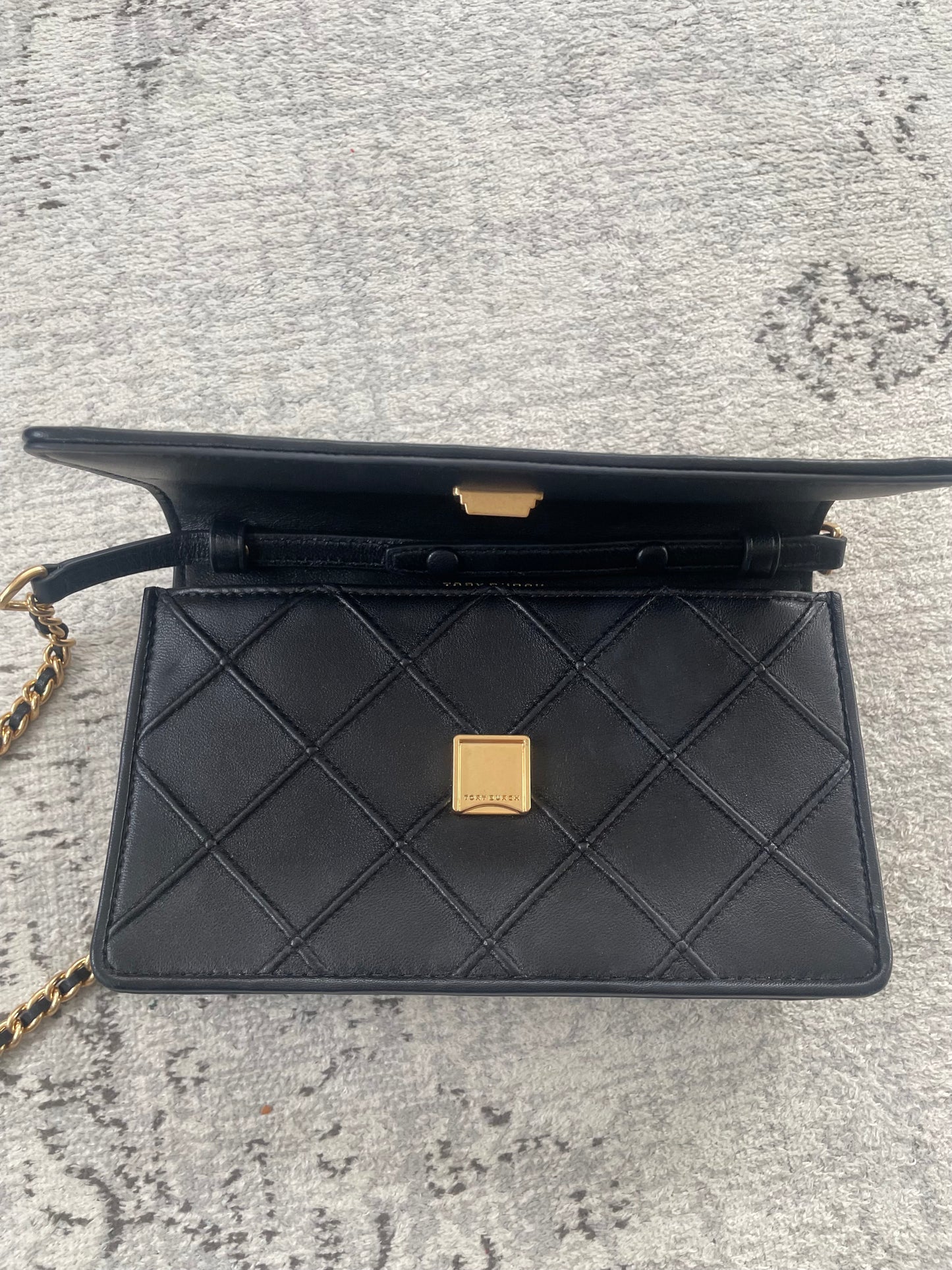 Preloved Tory Burch Fleming Soft Chain Wallet