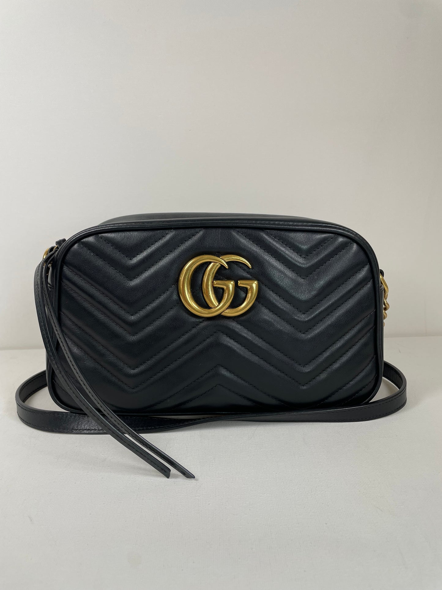 Preloved Gucci Marmont Shoulder Bag, Small