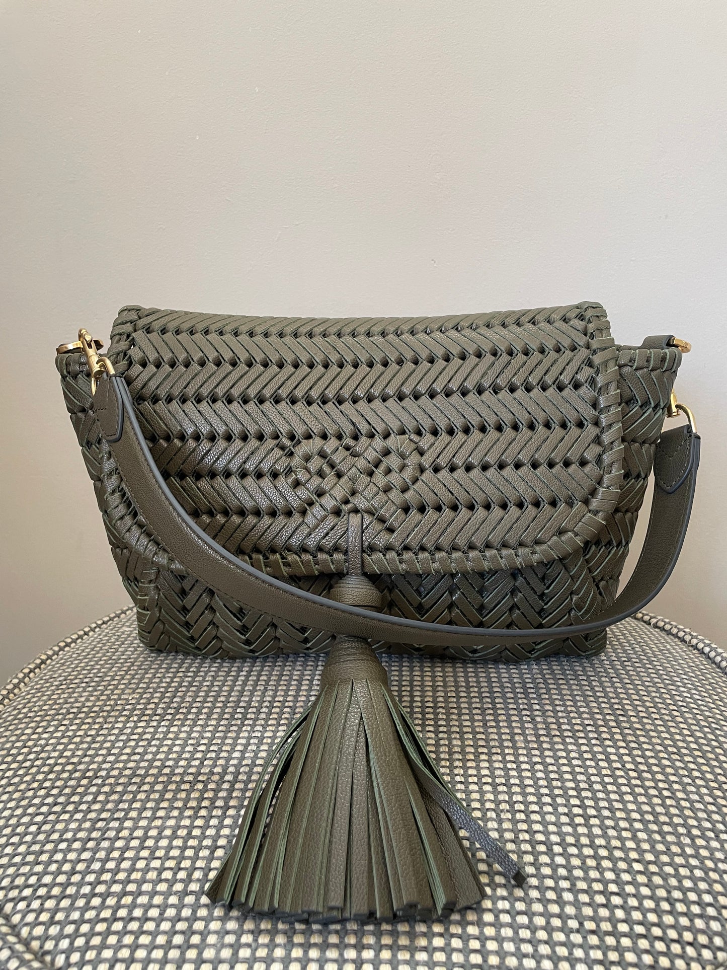Preloved Anya Hindmarch Neeson Tassel Shoulder Bag