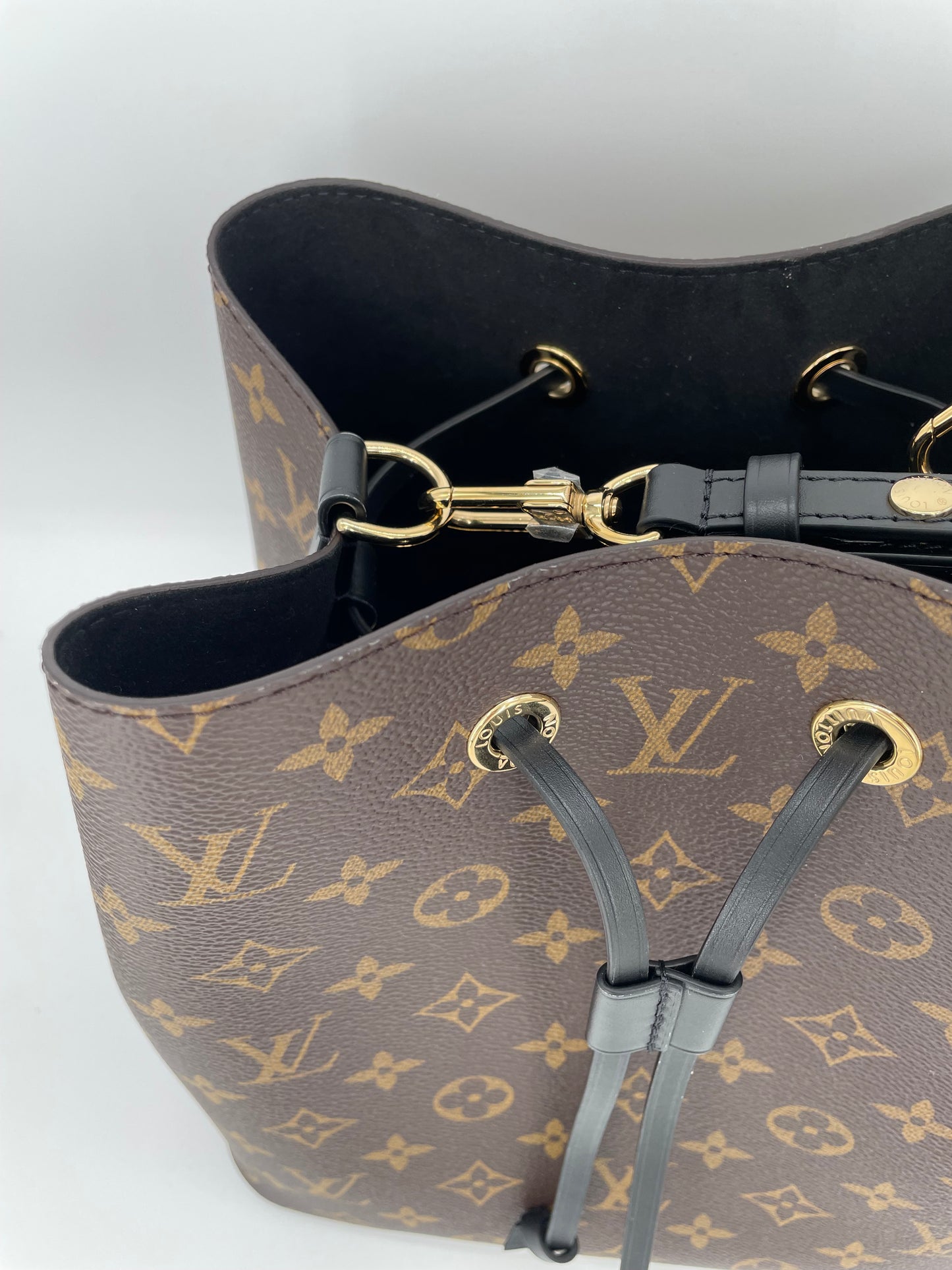 Preloved Louis Vuitton NeoNoe Bucket Bag
