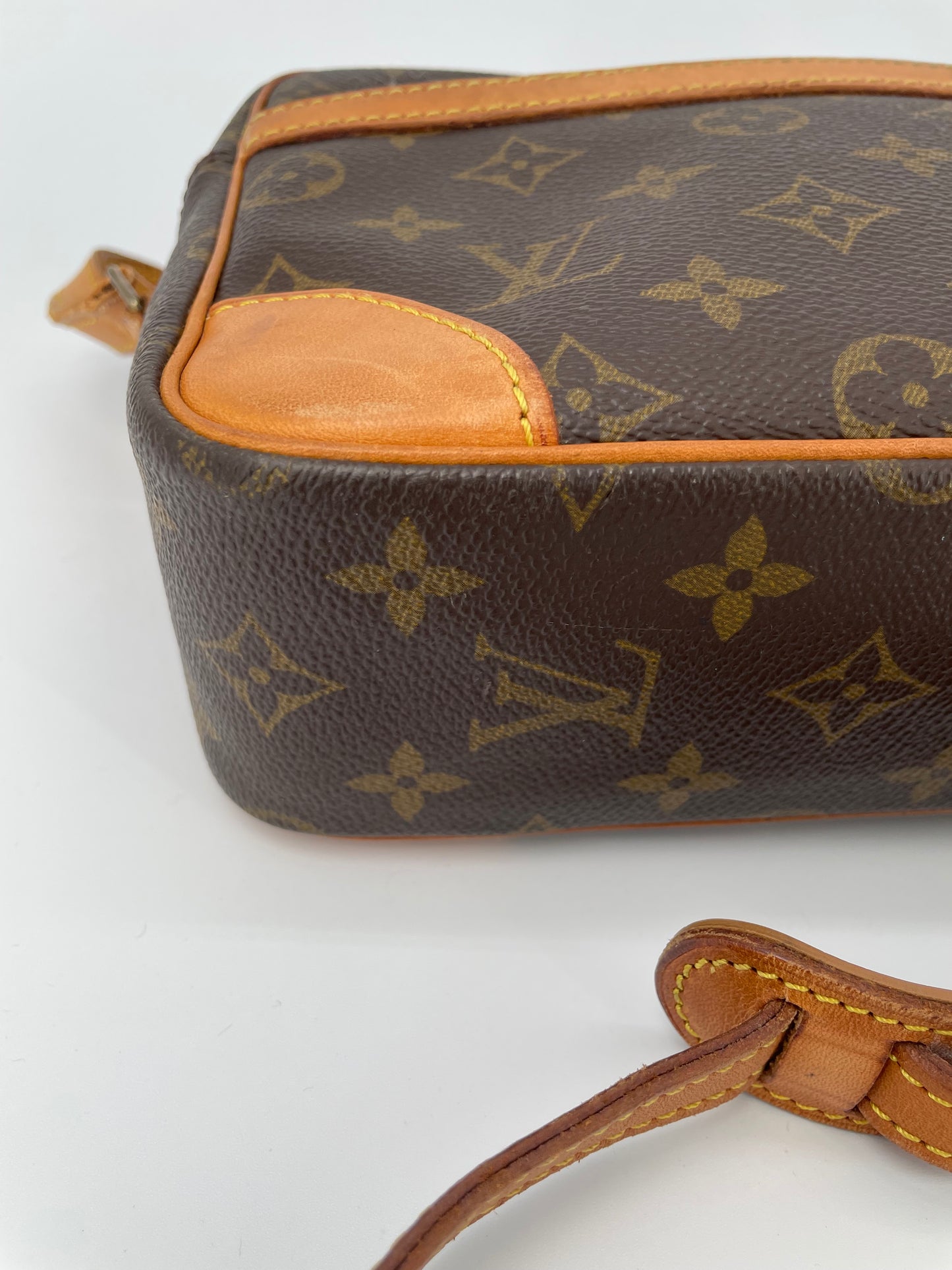 Preloved Vintage Louis Vuitton Canvas Trocadero Bag