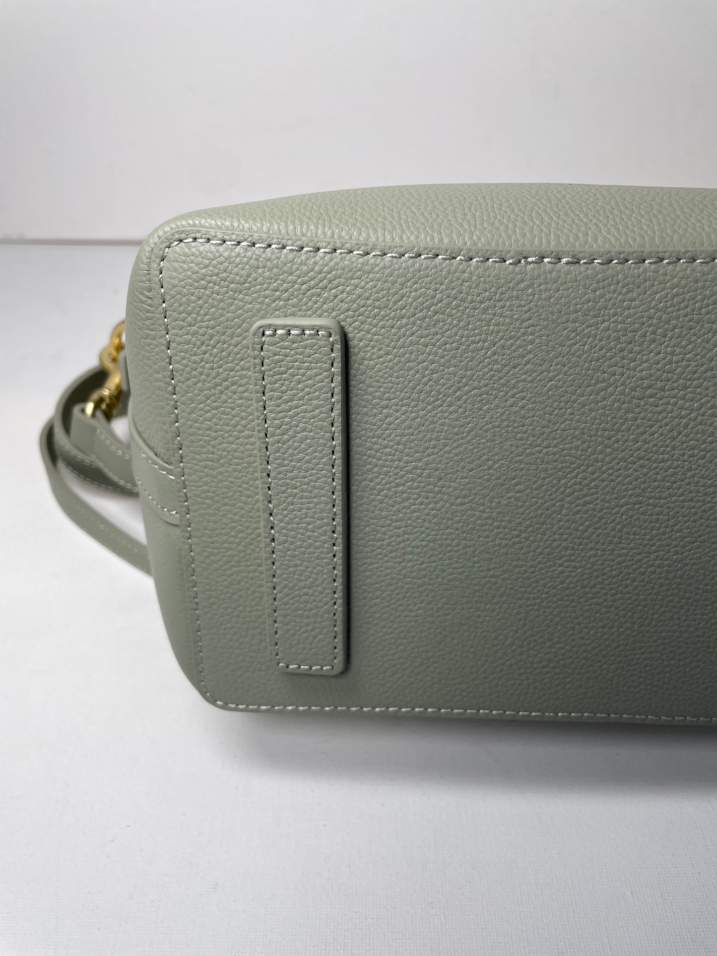 Preloved Moncrief Oaklyn bucket bag