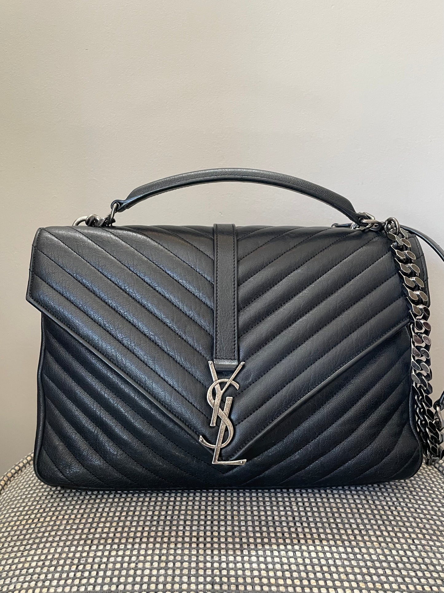 Preloved Saint Laurent Matelasse Chevron Monogram College Bag, Large