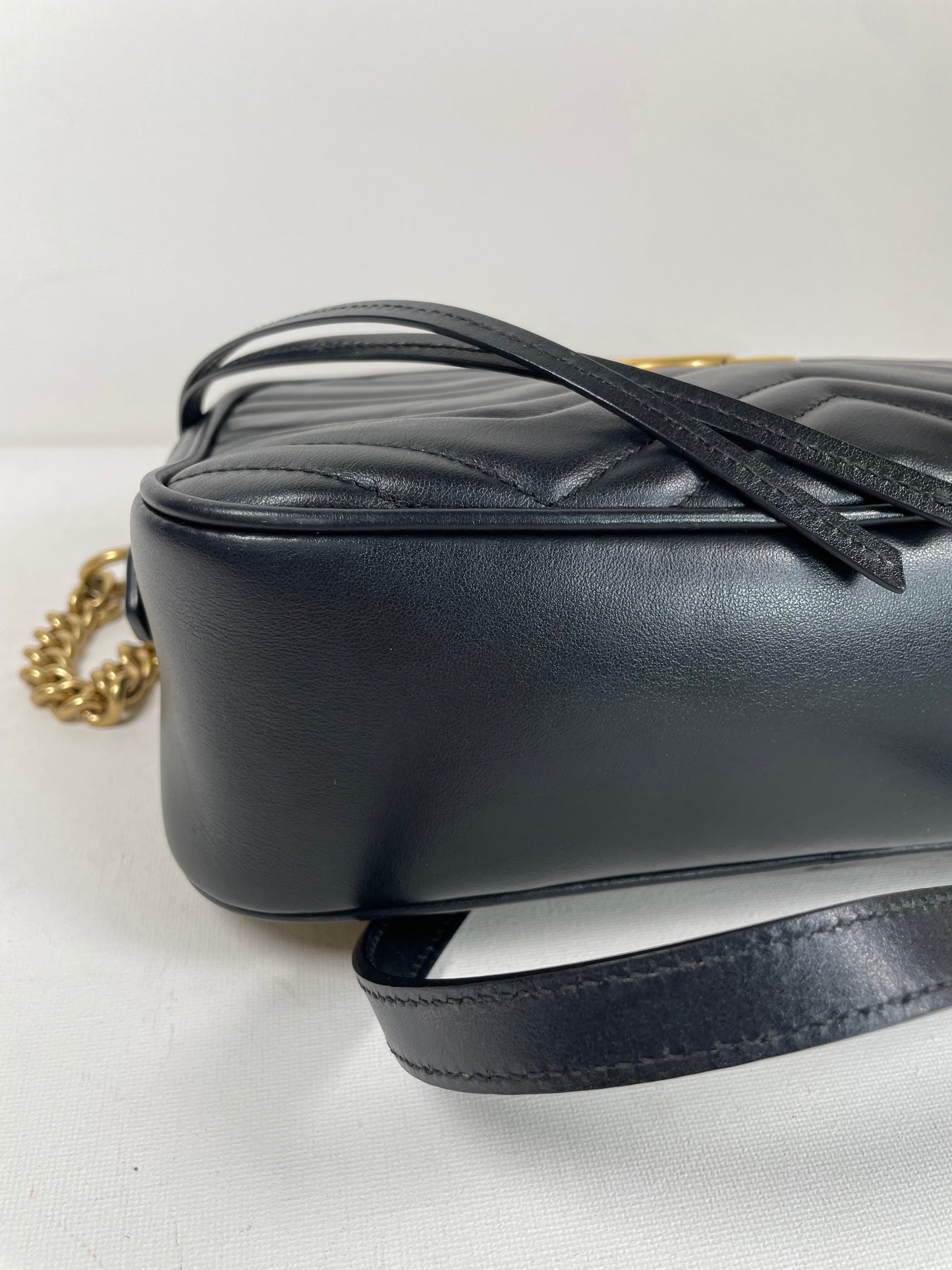 Preloved Gucci Marmont Shoulder Bag, Small