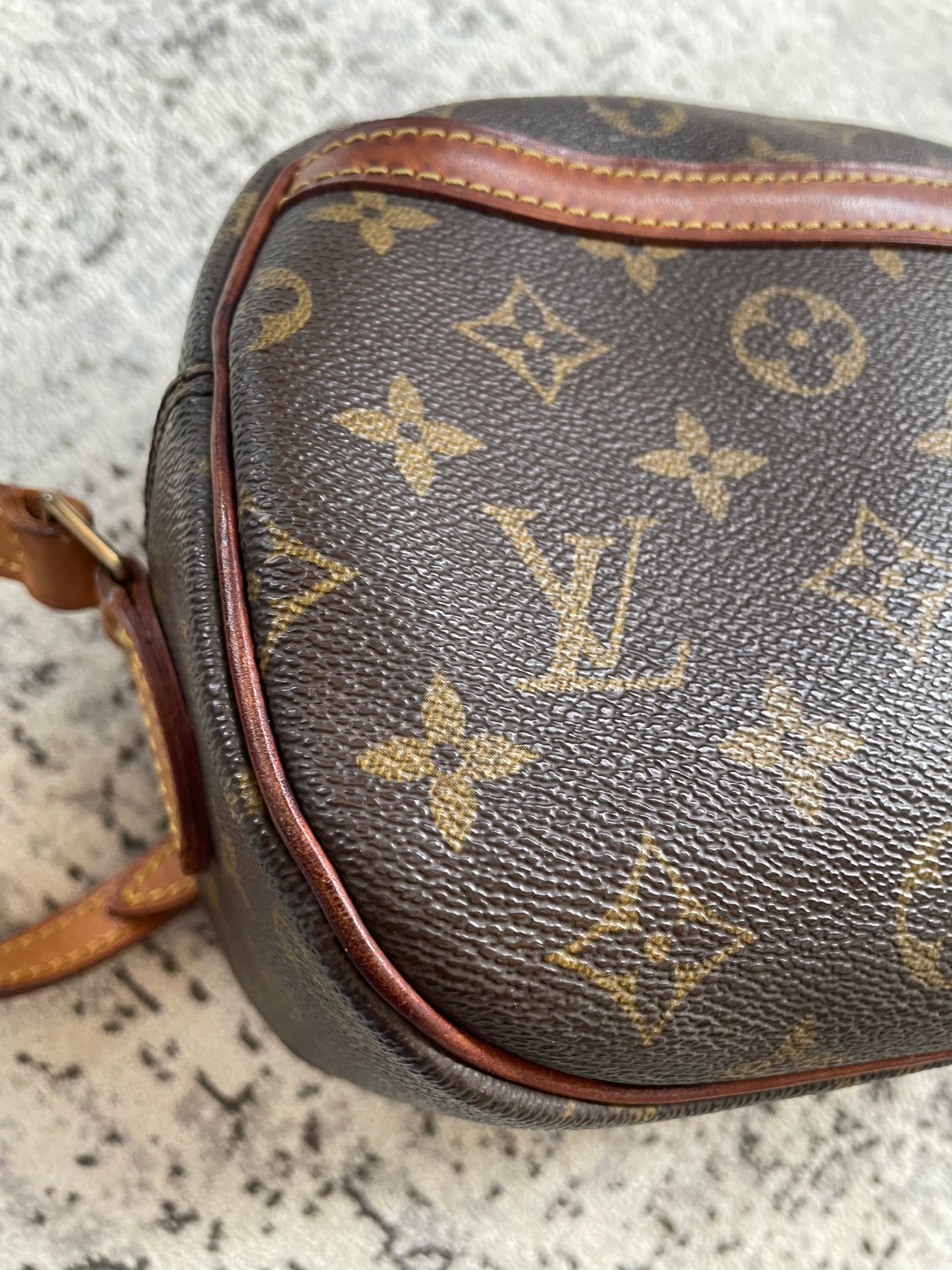 Preloved Vintage Louis Vuitton Blois Shoulder Bag