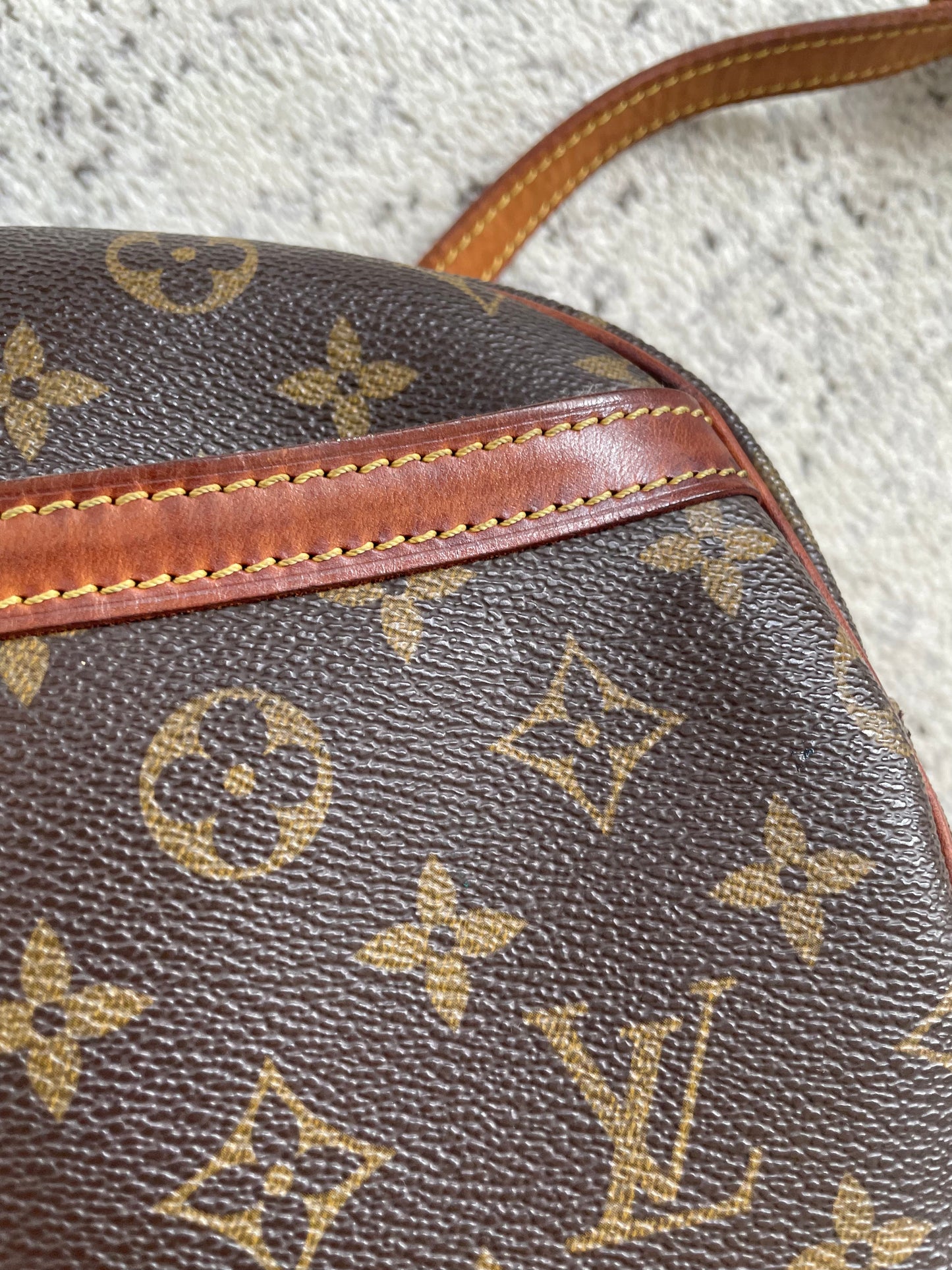 Preloved Vintage Louis Vuitton Blois Shoulder Bag