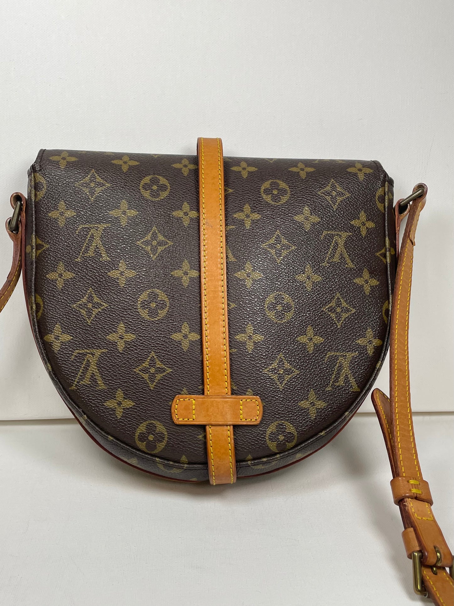 Preloved Vintage Louis Vuitton Monogram Chantilly Crossbody Bag, MM