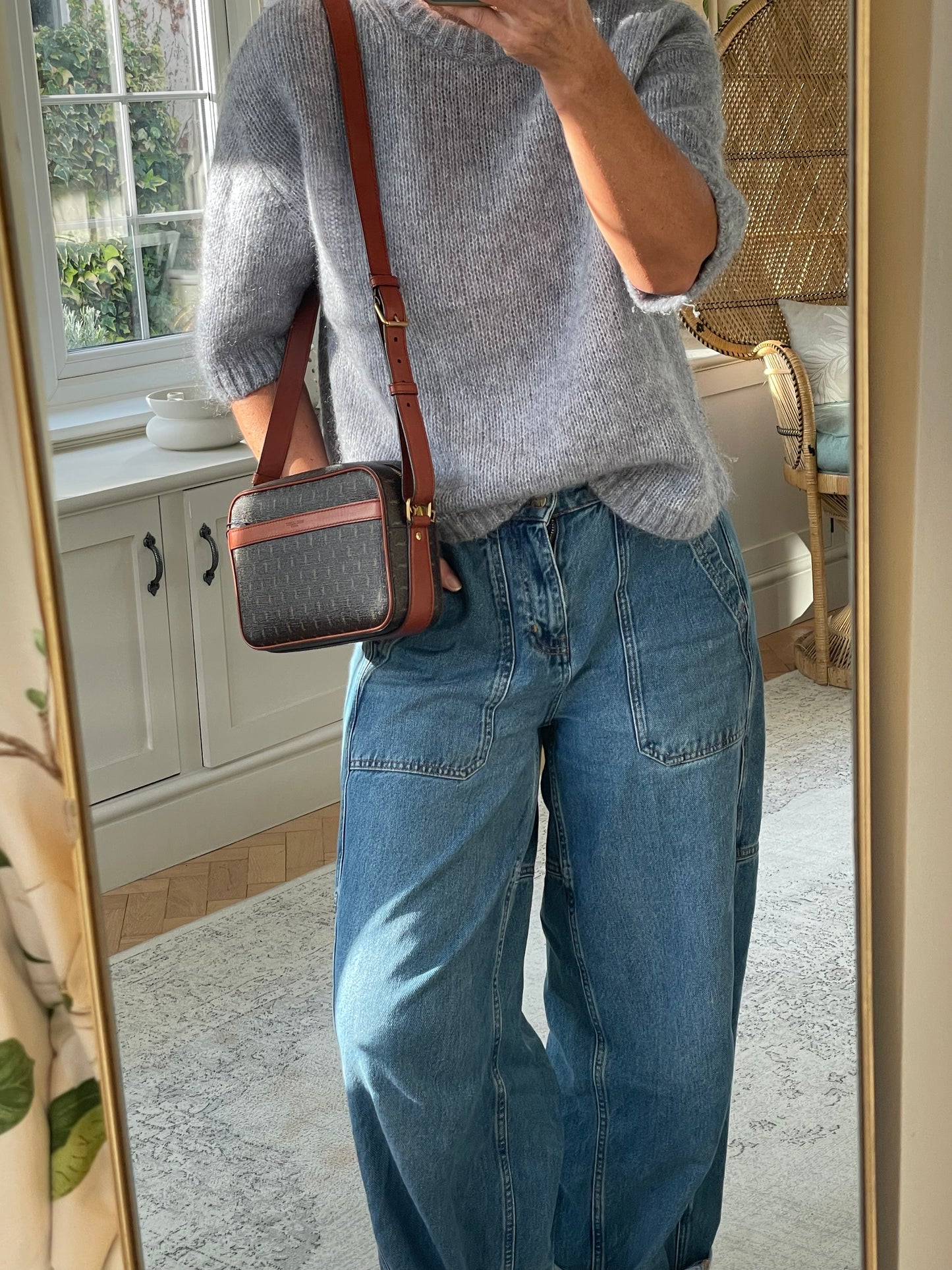 Preloved Saint Laurent Le Monogramme Camera Bag