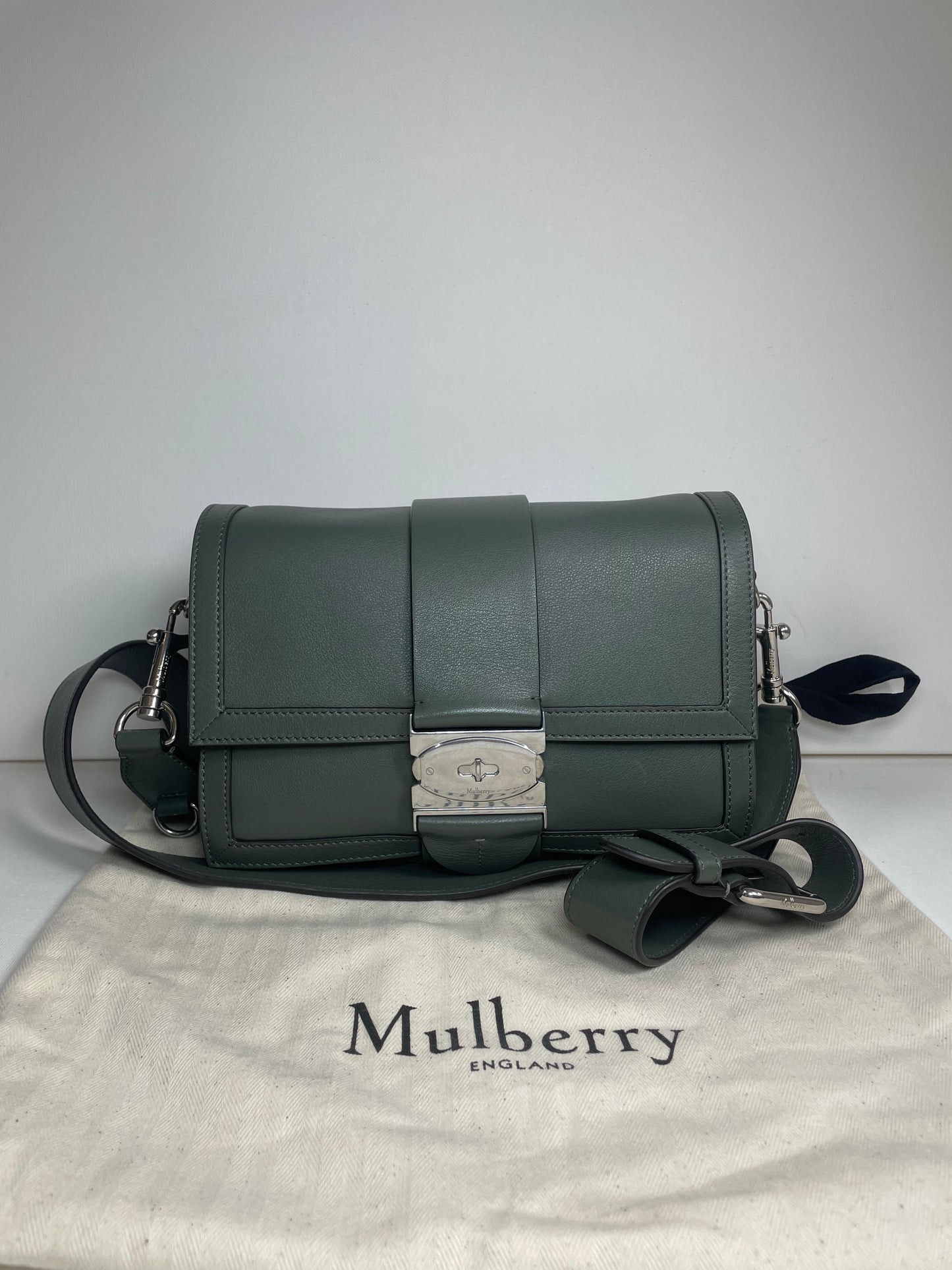 Preloved Mulberry Utility Postman’s Lock Satchel Bag