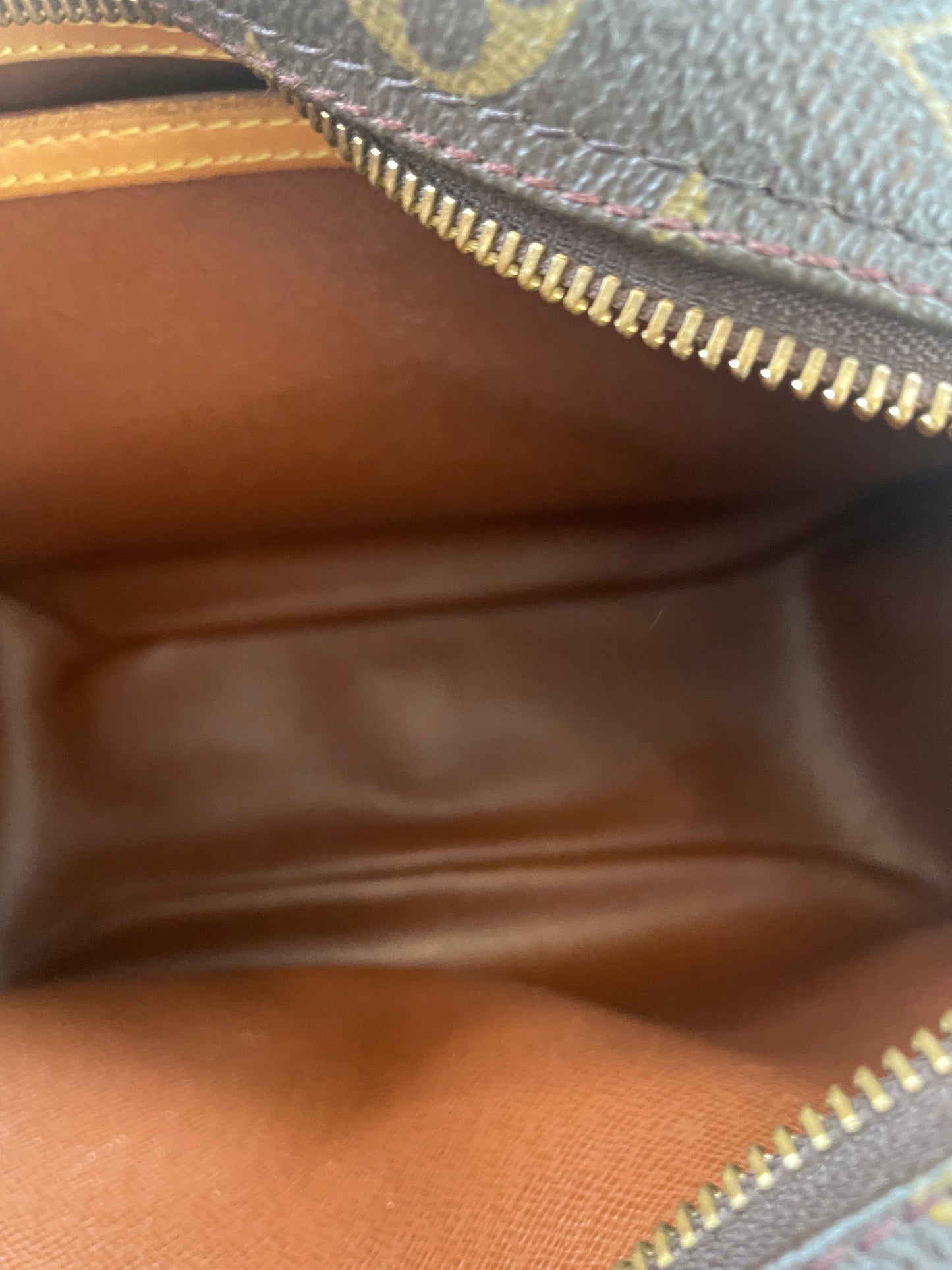 Preloved Louis Vuitton Blois Camera Bag
