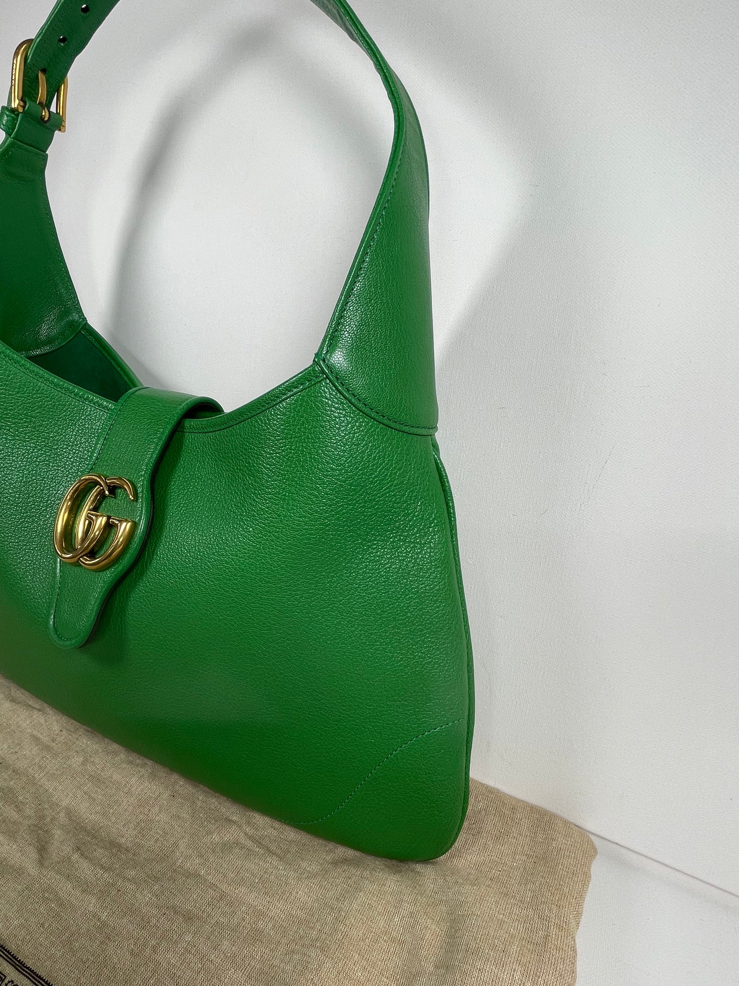 Preloved Gucci Aphrodite Shoulder Hobo Bag, Medium