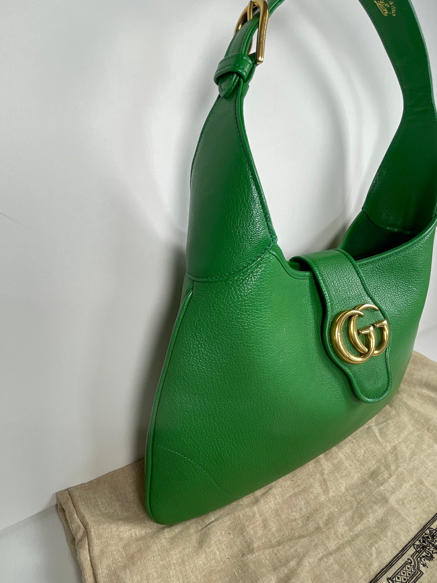 Preloved Gucci Aphrodite Shoulder Hobo Bag, Medium