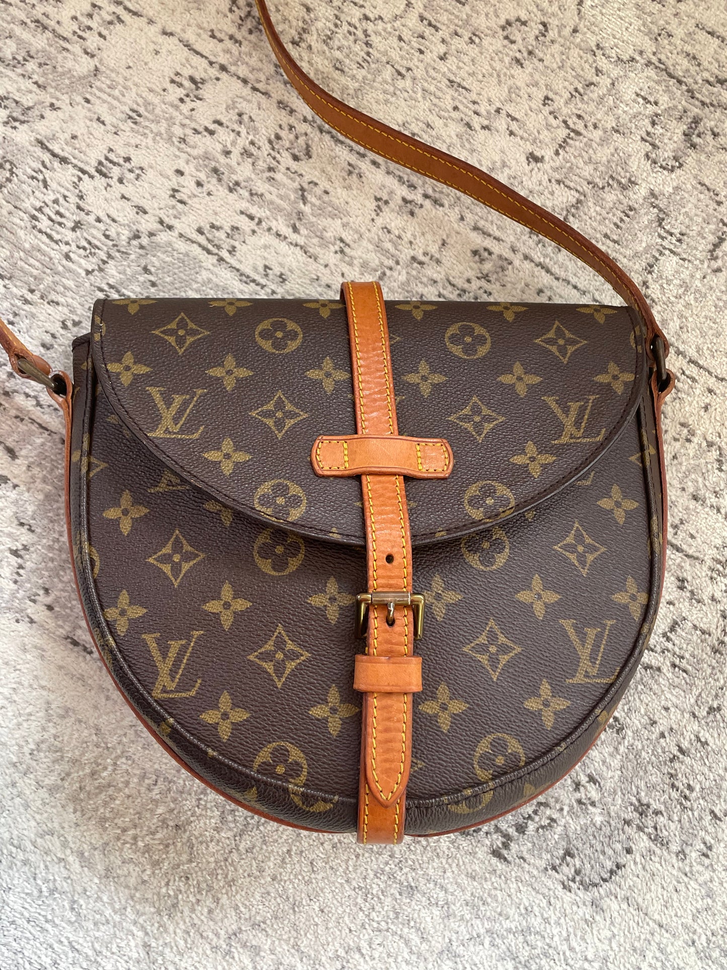 Preloved Vintage Louis Vuitton Monogram Chantilly Crossbody Bag, MM