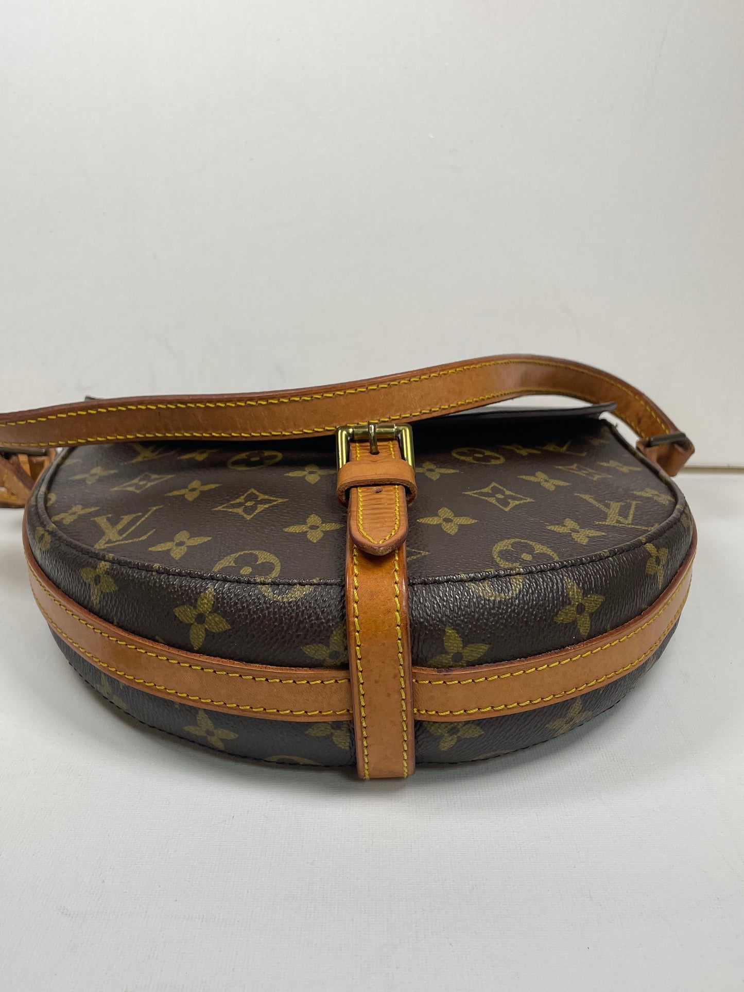 Preloved Vintage Louis Vuitton Monogram Chantilly Crossbody Bag, MM