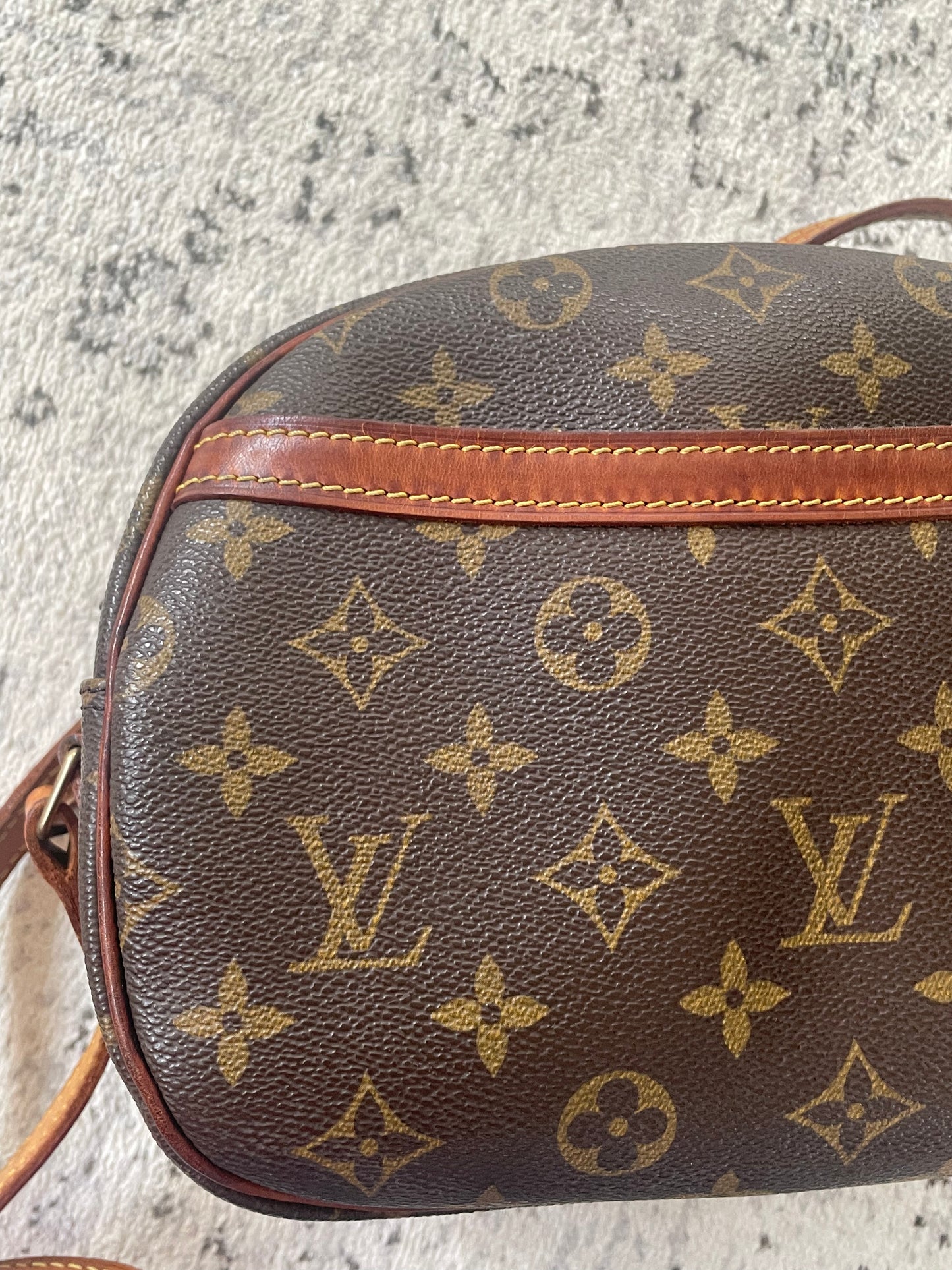 Preloved Vintage Louis Vuitton Blois Shoulder Bag