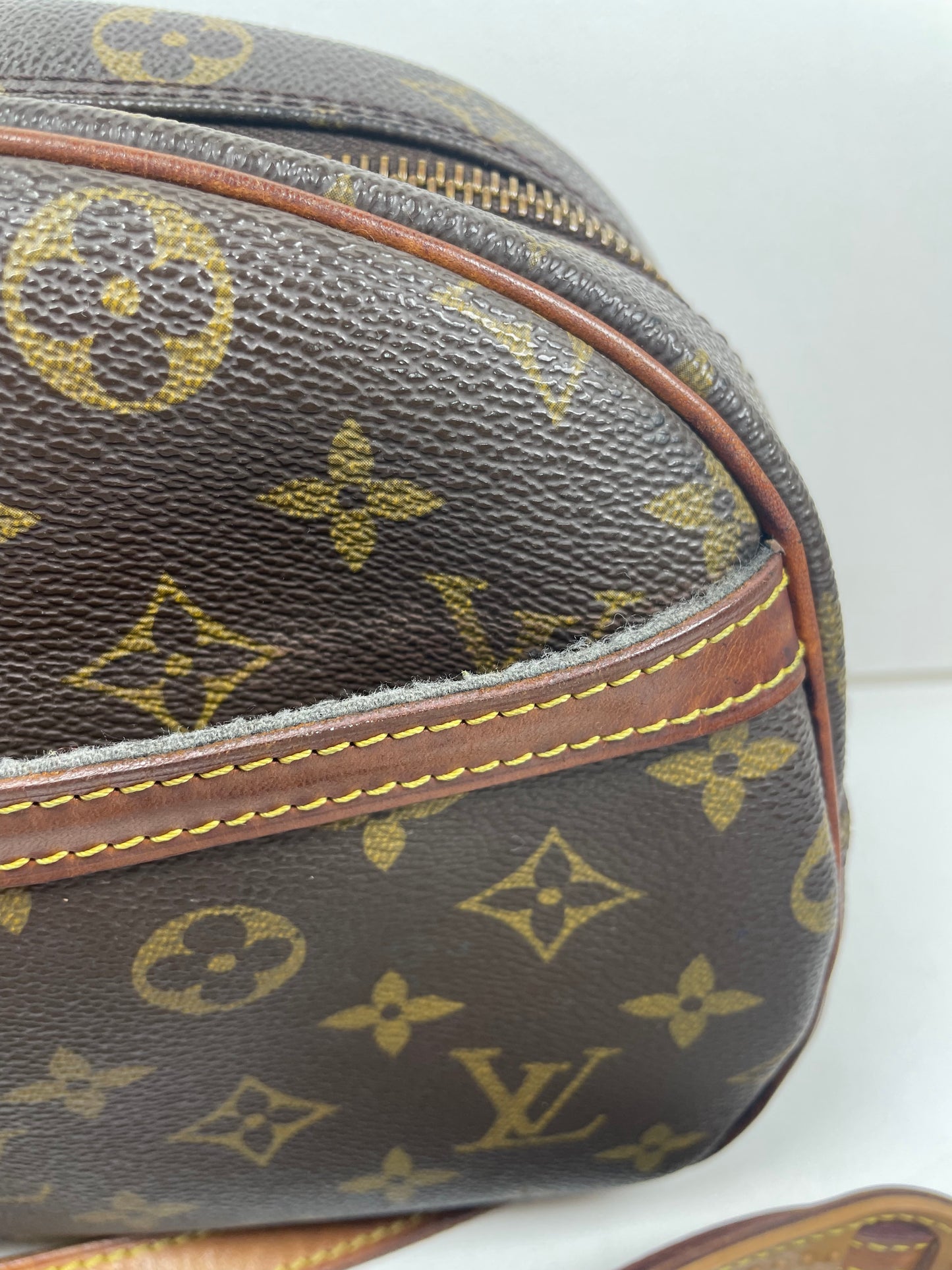 Preloved Vintage Louis Vuitton Blois Shoulder Bag